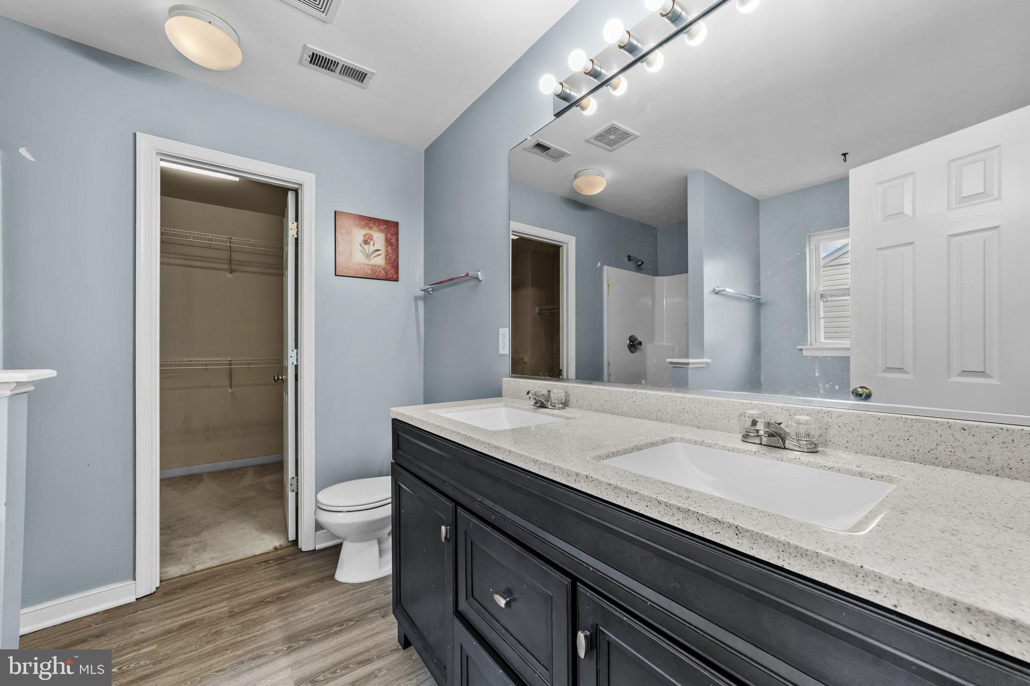 COUNTRYSIDE - Residential