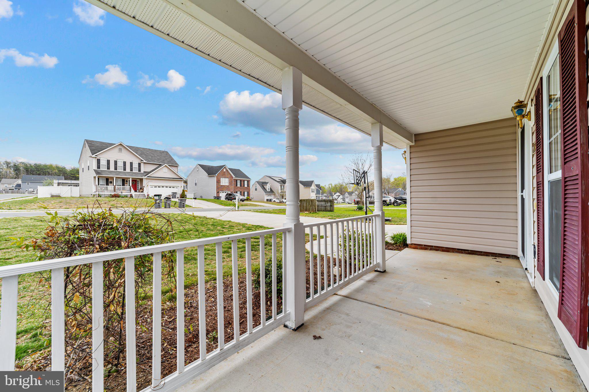 COUNTRYSIDE - Residential