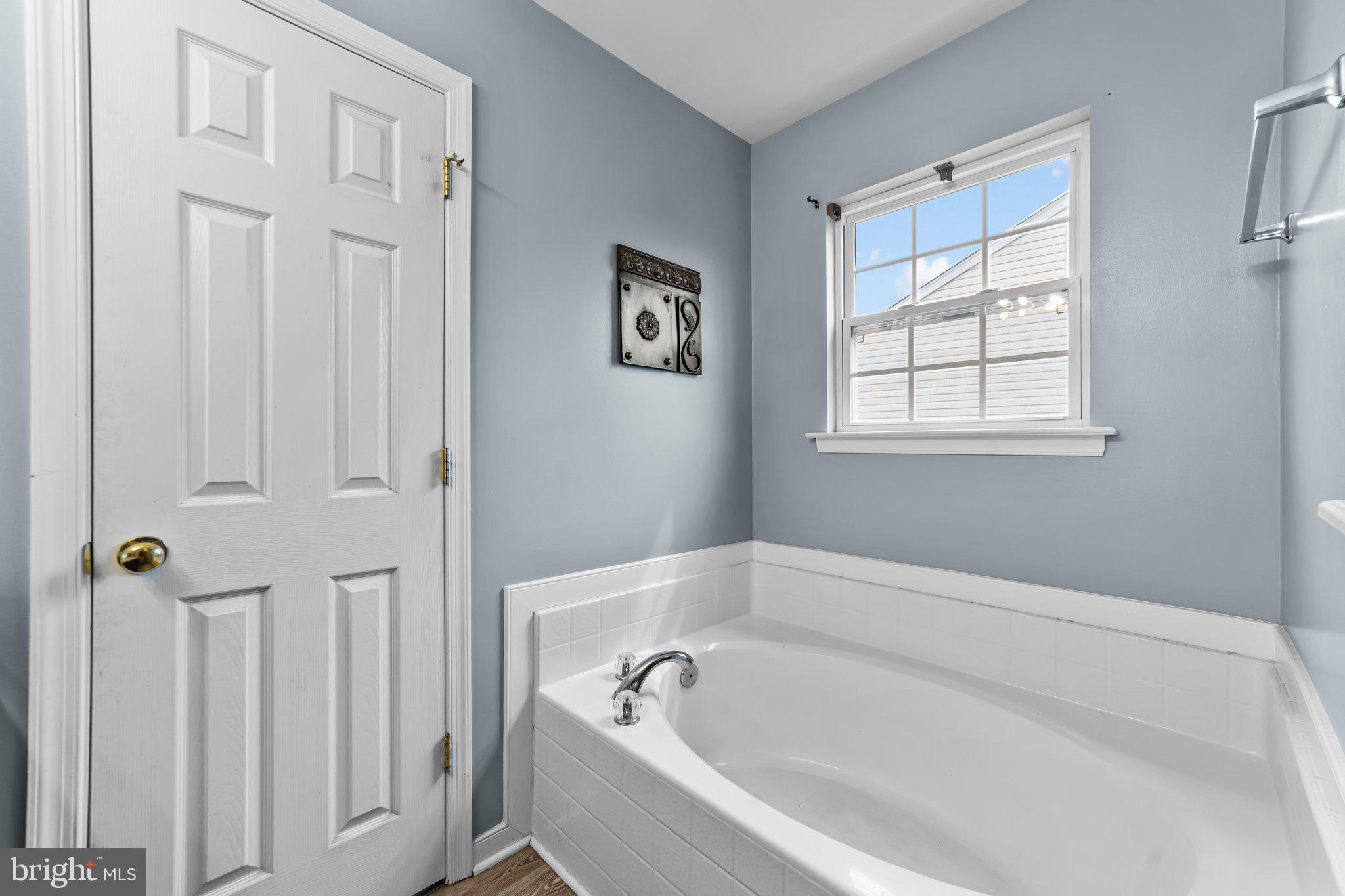 COUNTRYSIDE - Residential