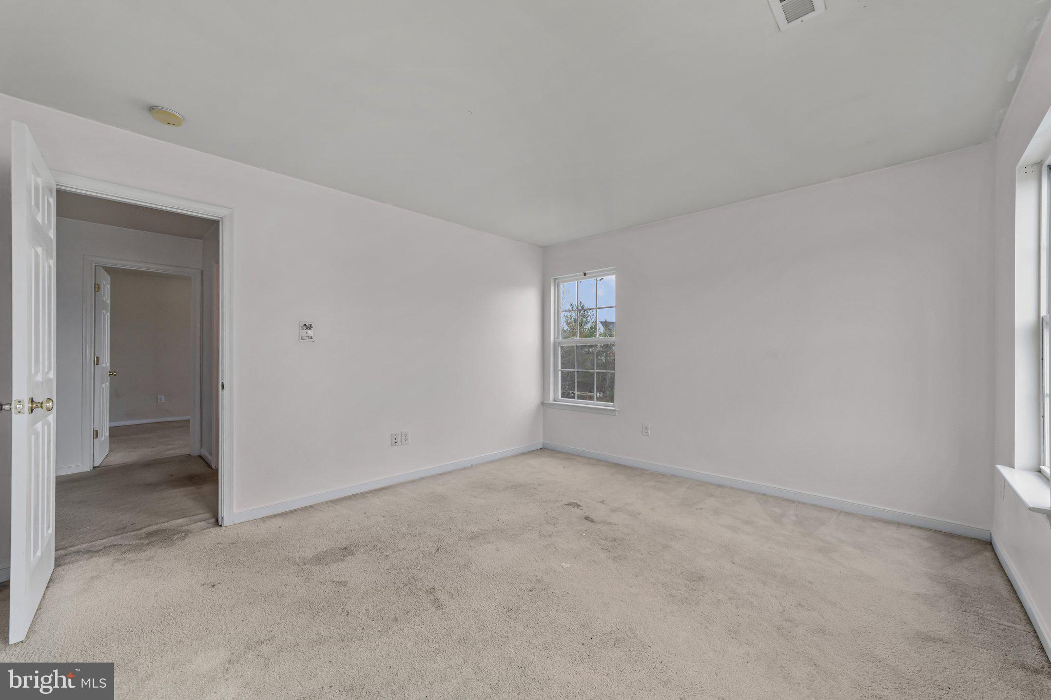 COUNTRYSIDE - Residential