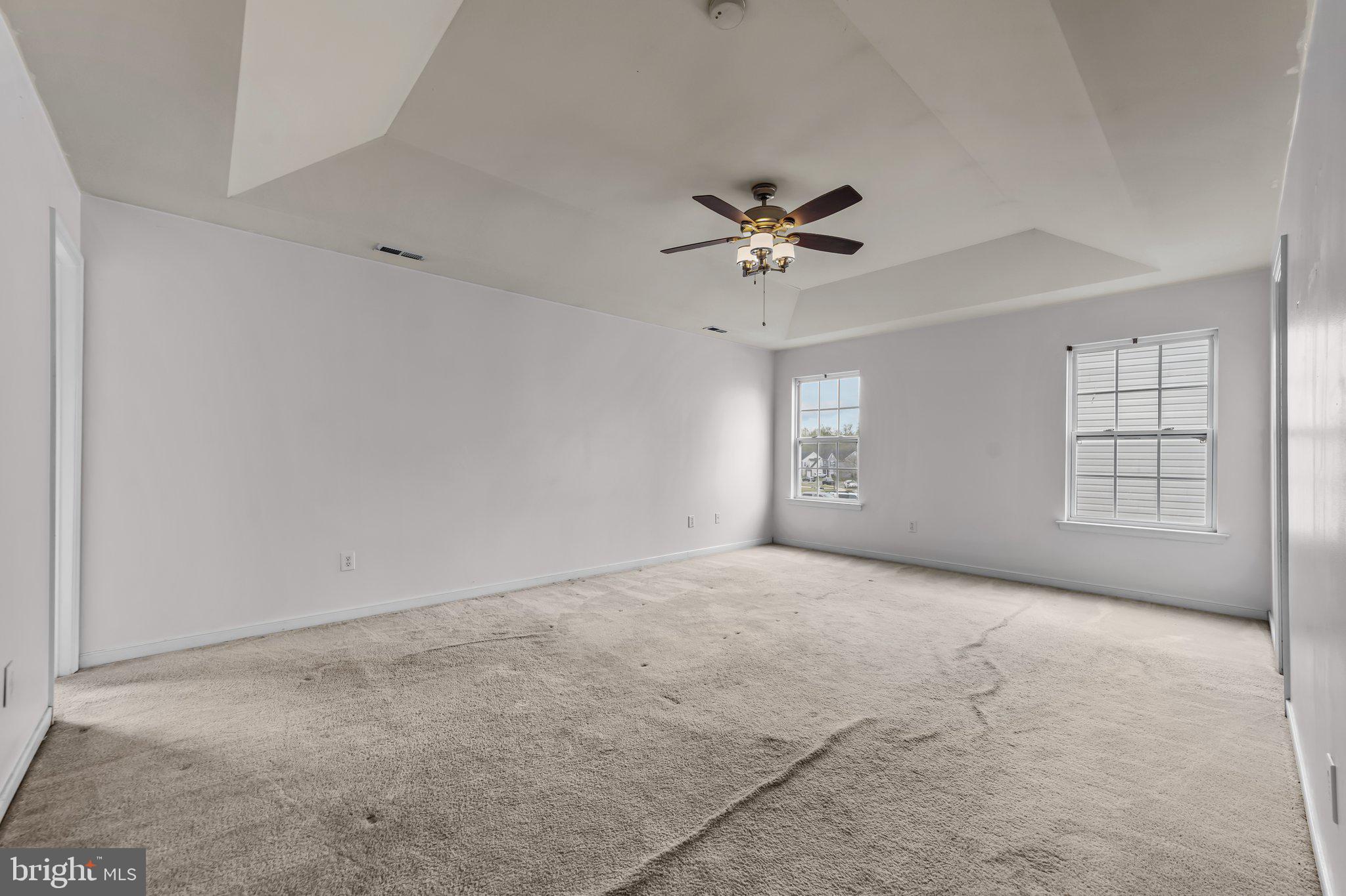 COUNTRYSIDE - Residential