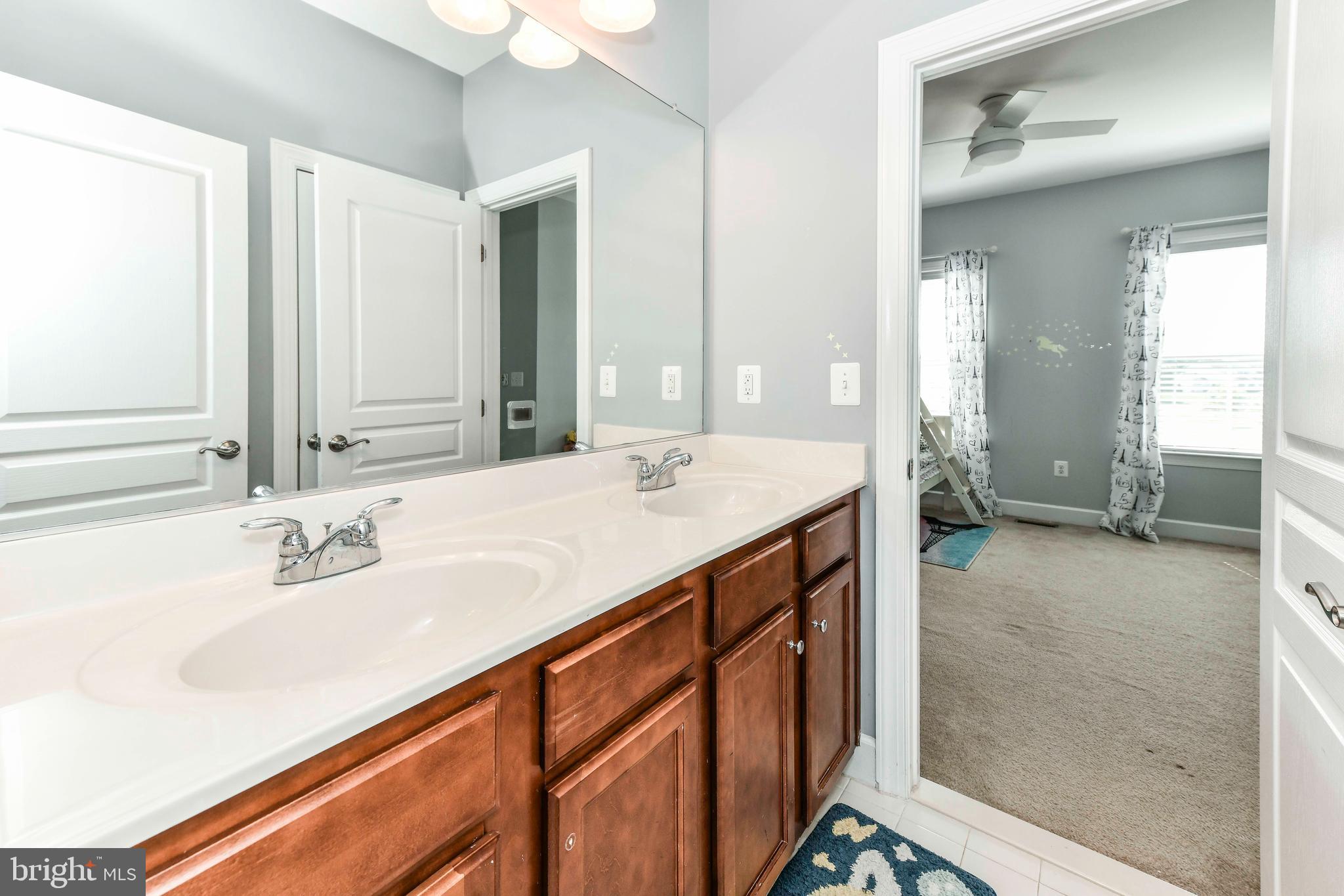 HISTORIC SELMA ESTATES - Residential Lease