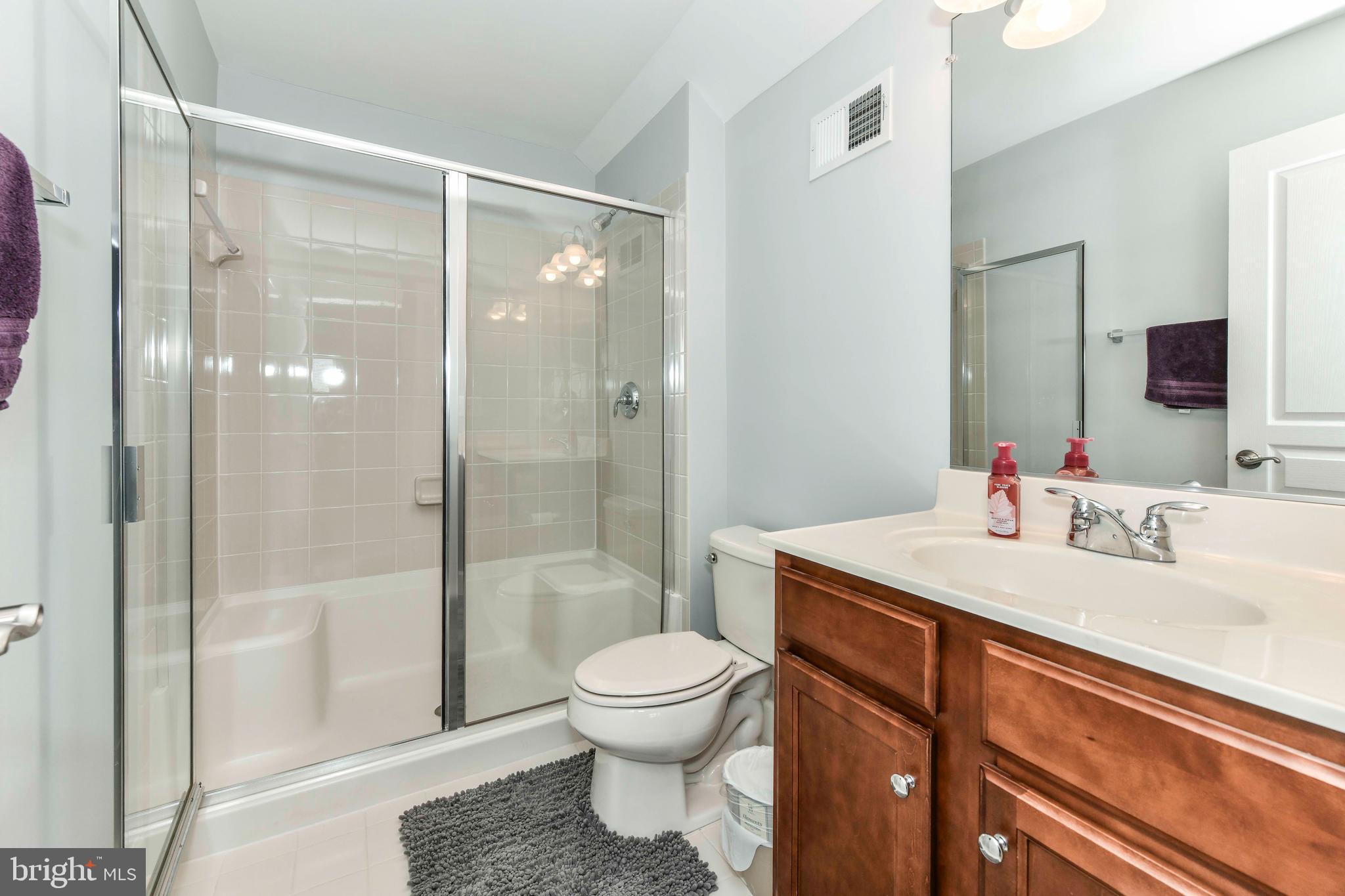 HISTORIC SELMA ESTATES - Residential Lease