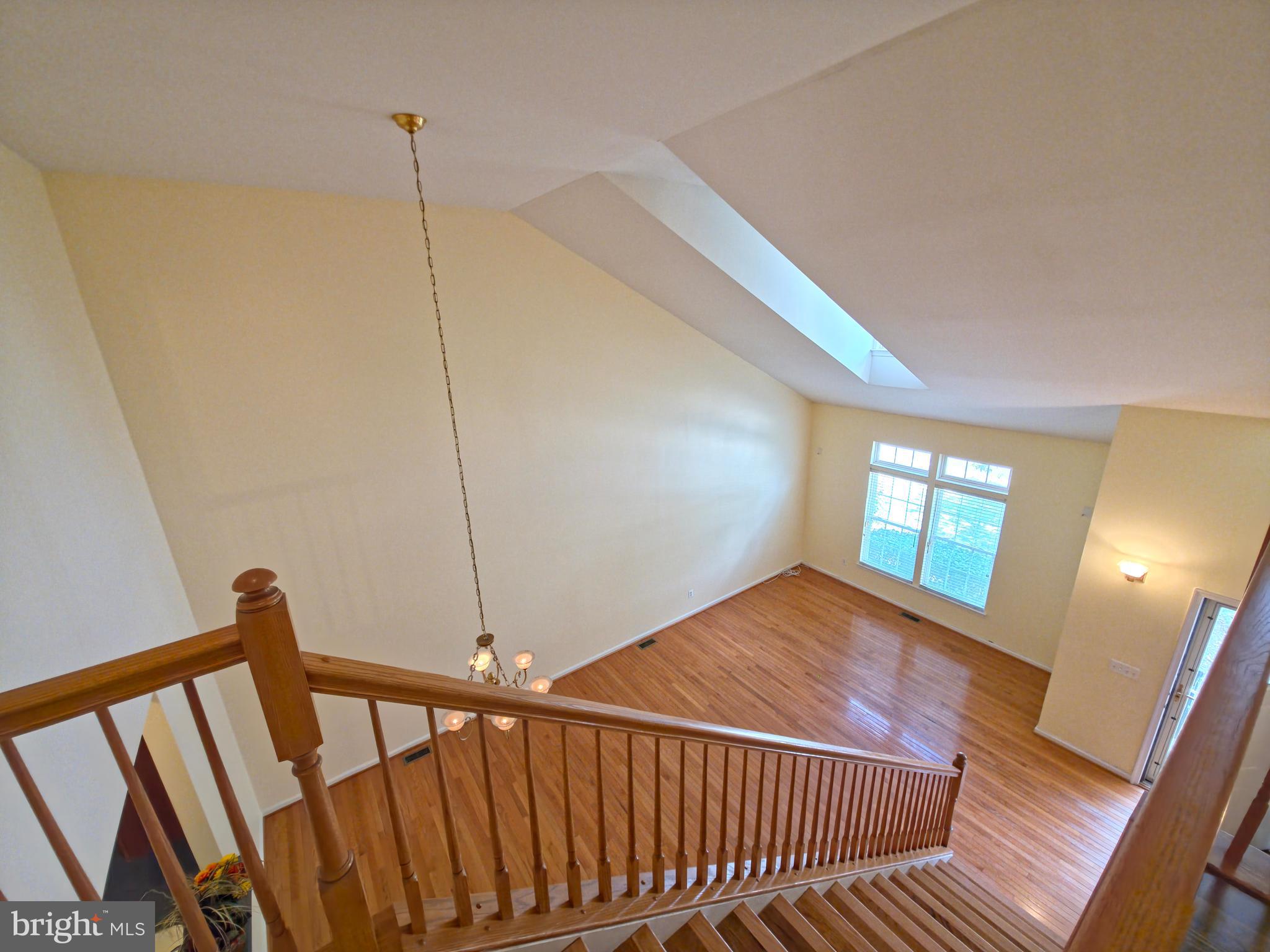 ASHBURN VILLAGE - Residential Lease