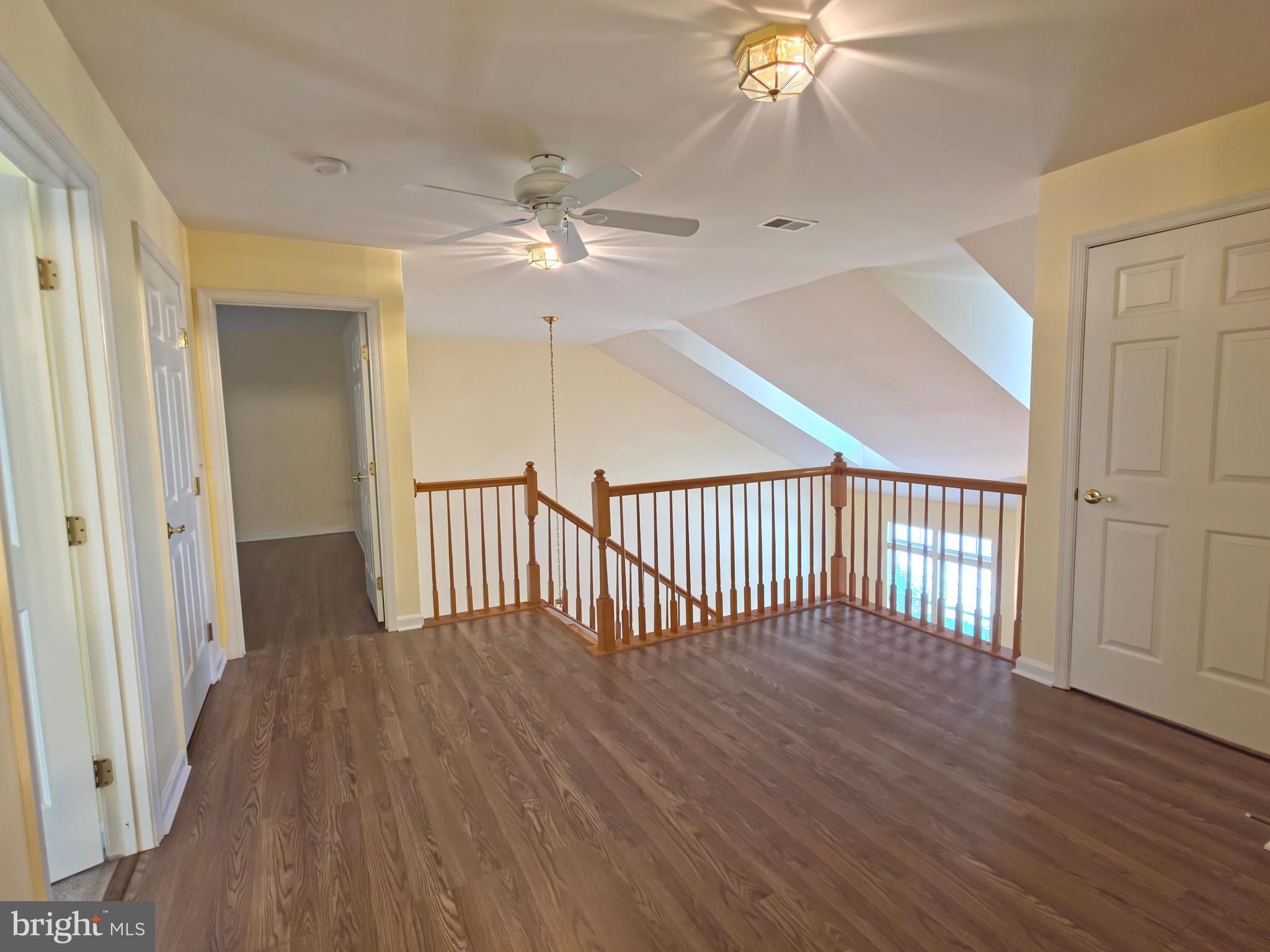 ASHBURN VILLAGE - Residential Lease