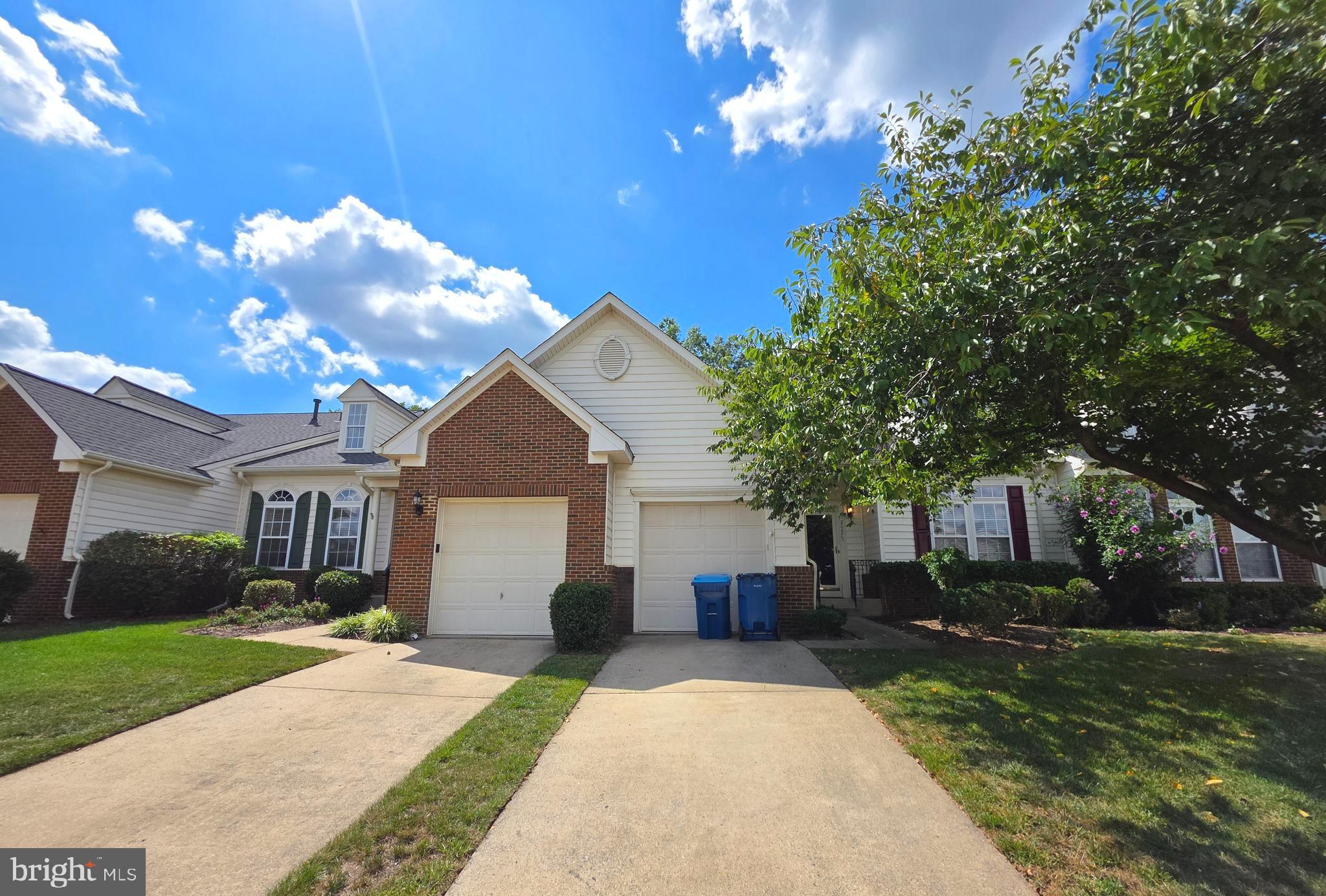 ASHBURN VILLAGE - Residential Lease