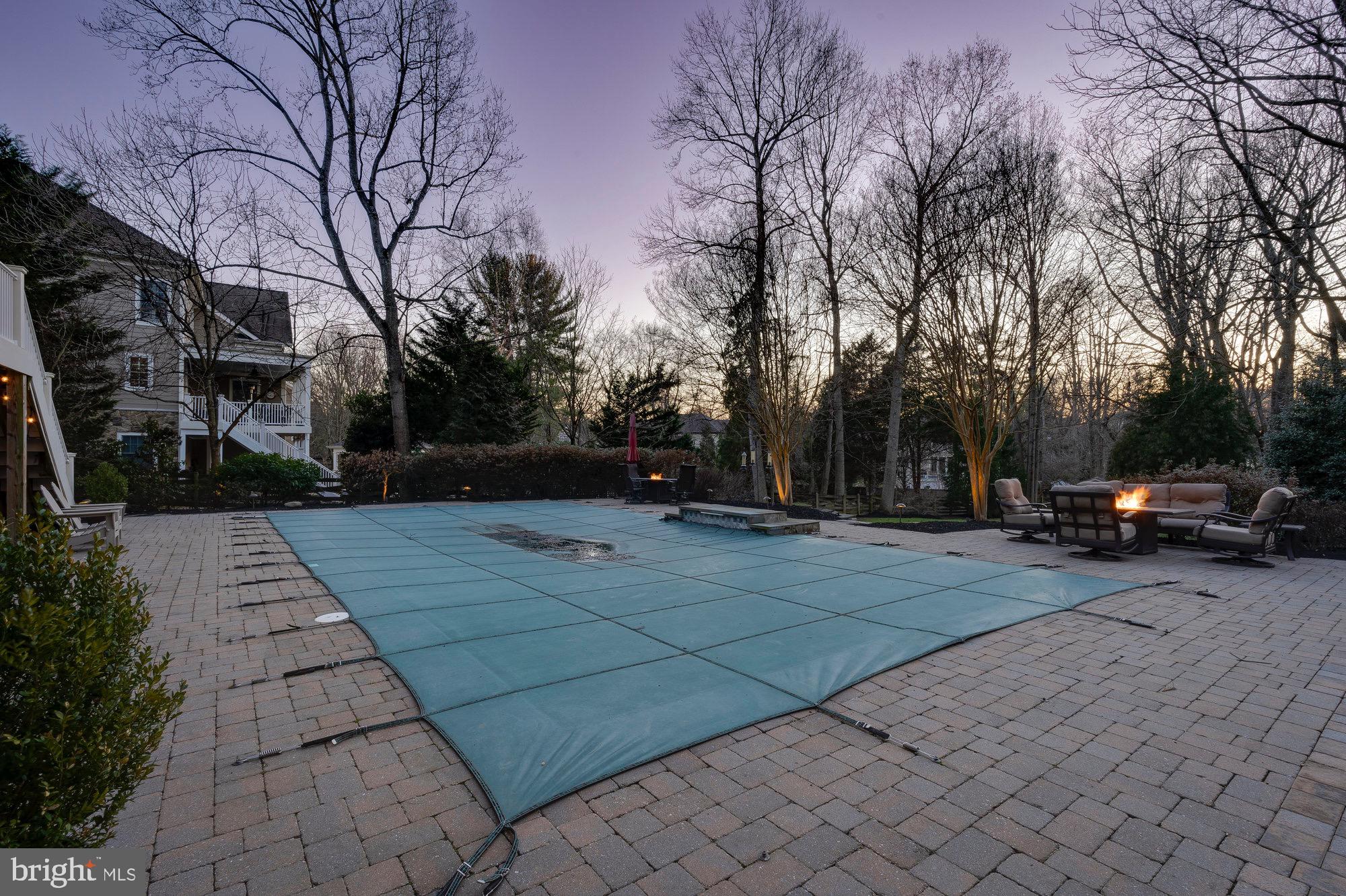 OAKCREST - Residential