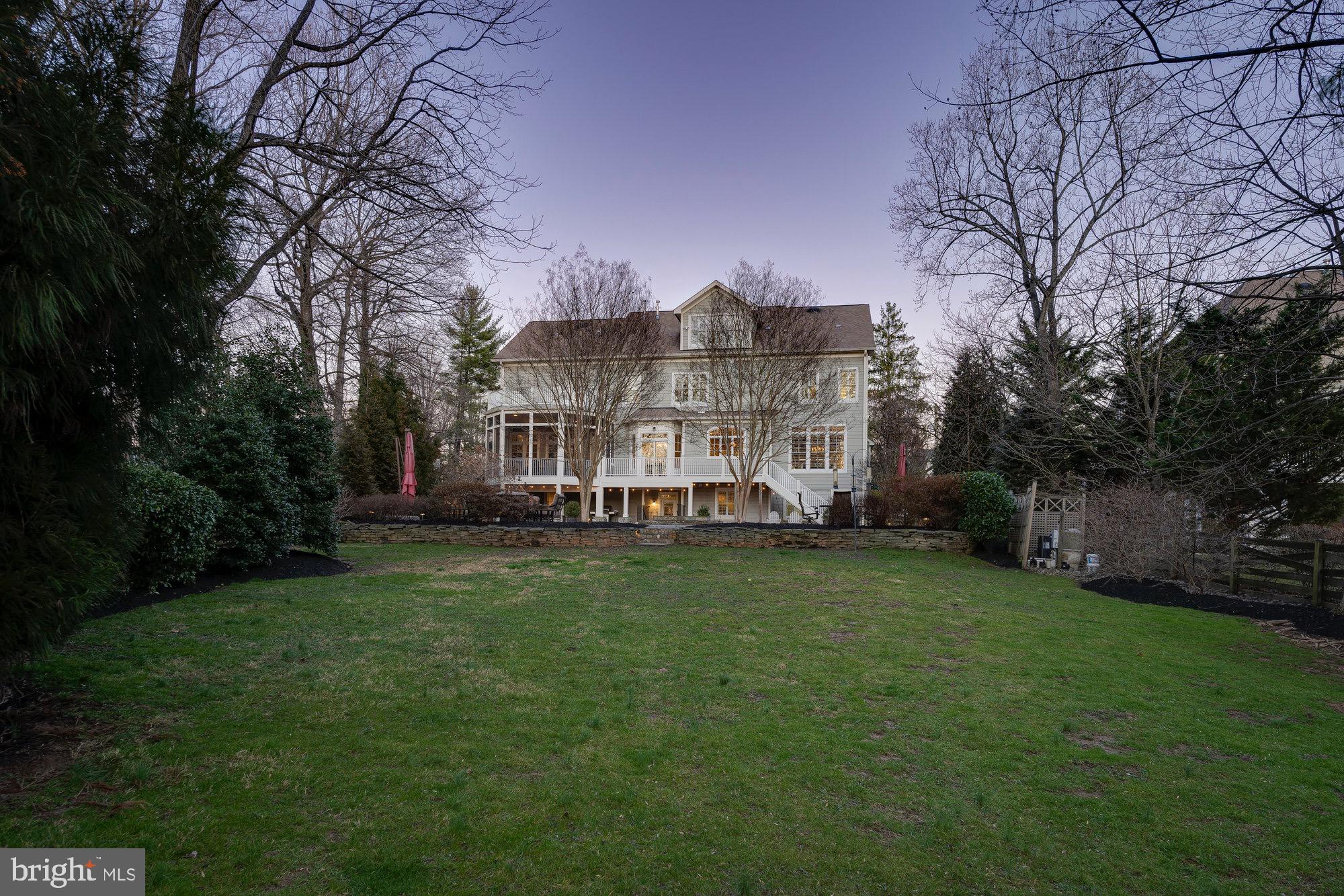 OAKCREST - Residential