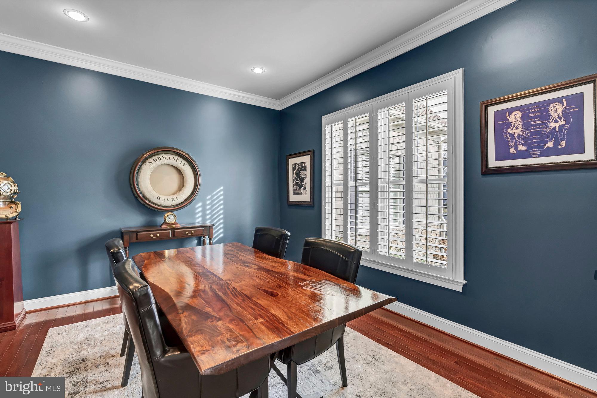 OAKCREST - Residential