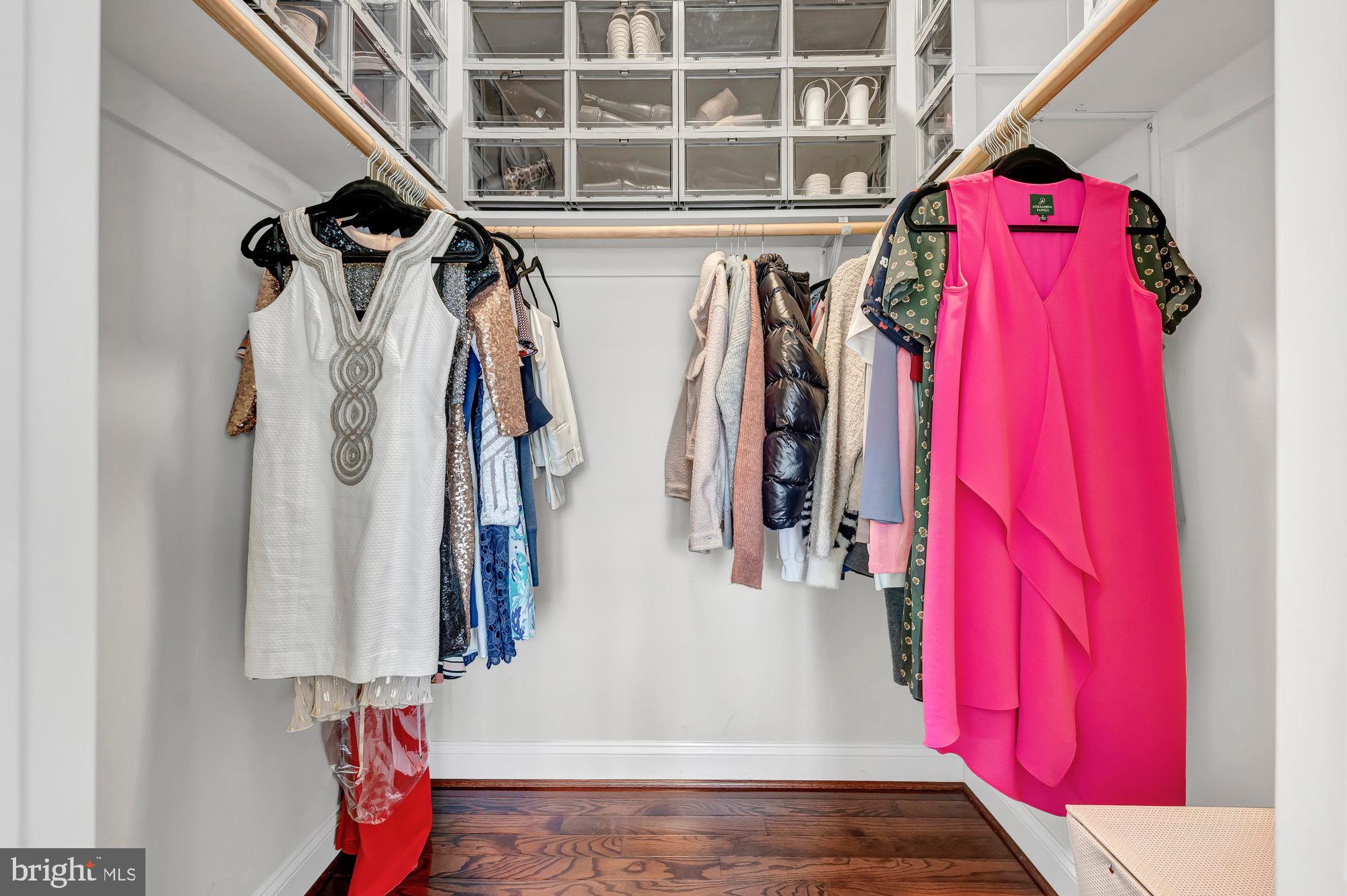 OAKCREST - Residential