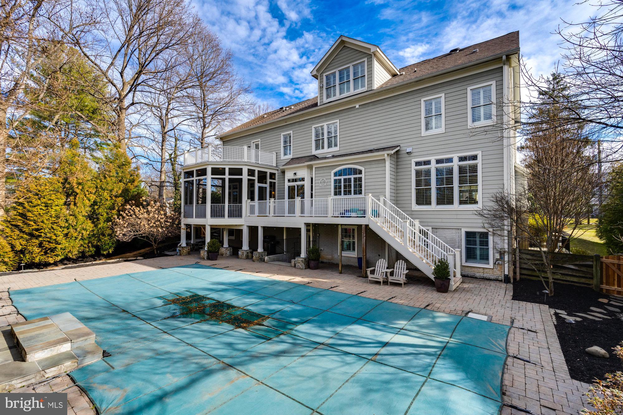 OAKCREST - Residential