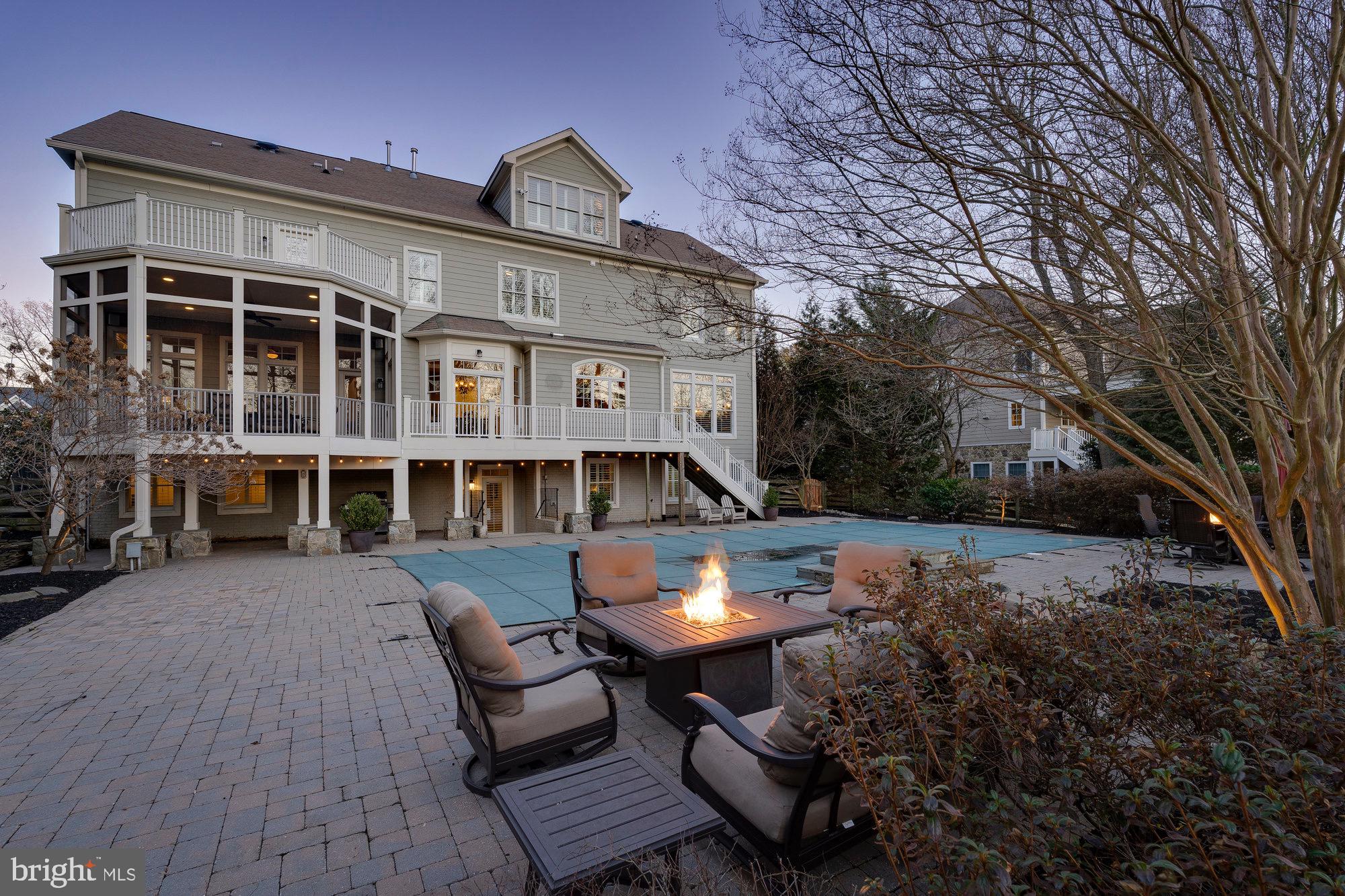 OAKCREST - Residential