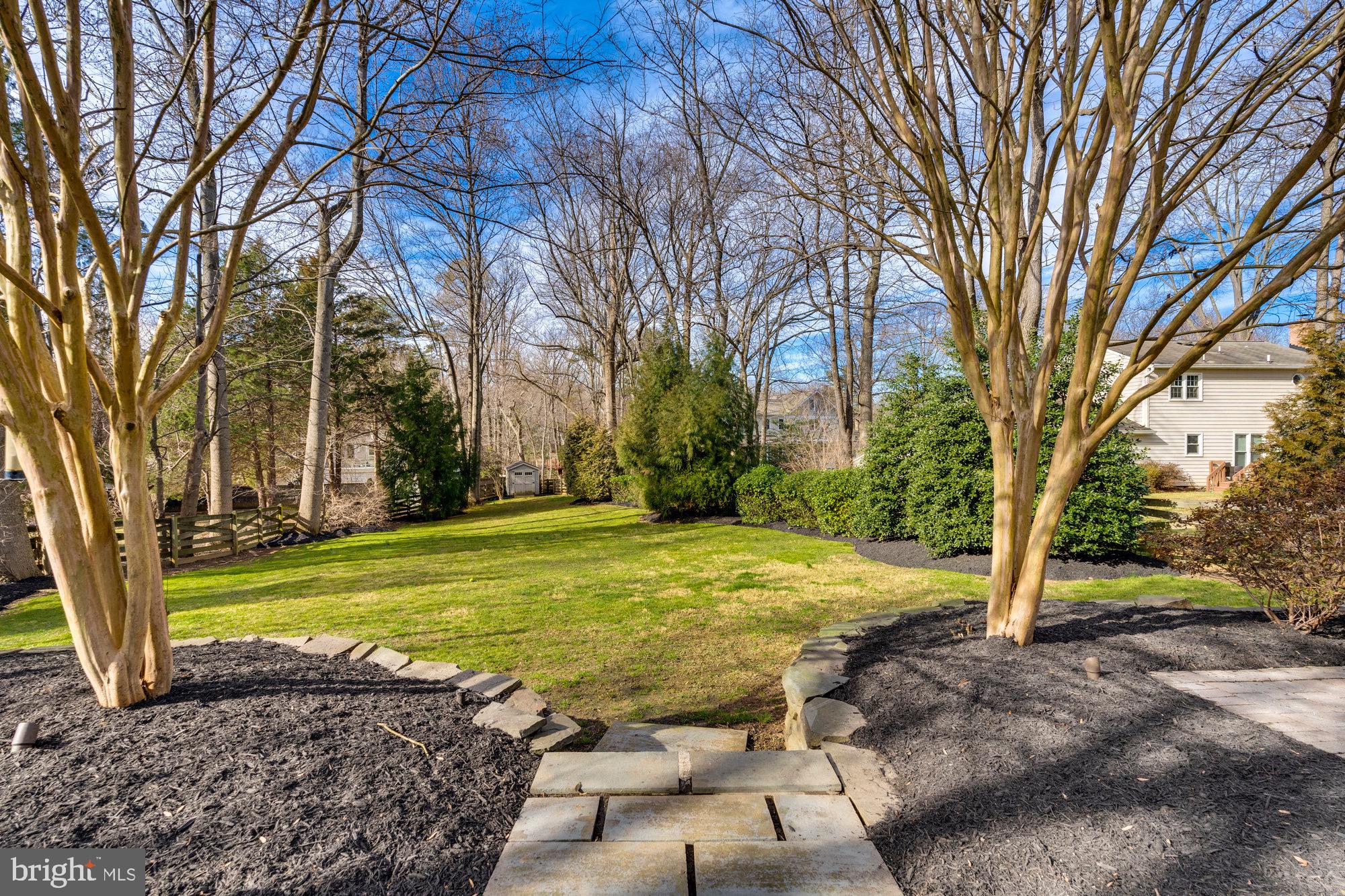 OAKCREST - Residential