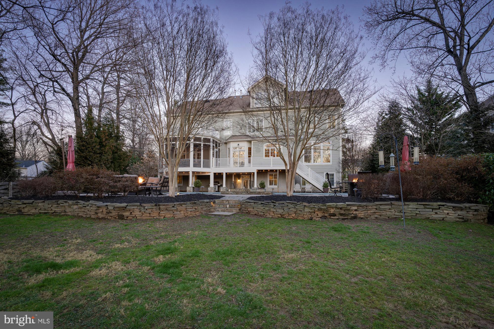 OAKCREST - Residential