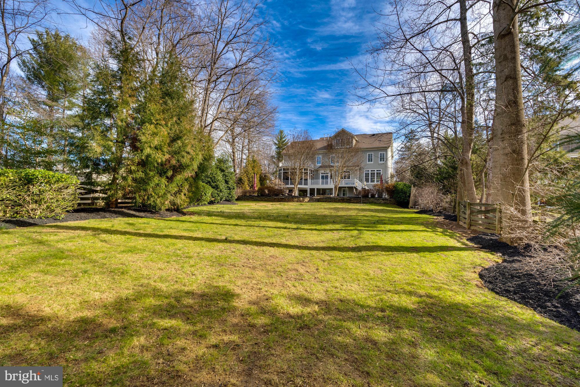 OAKCREST - Residential