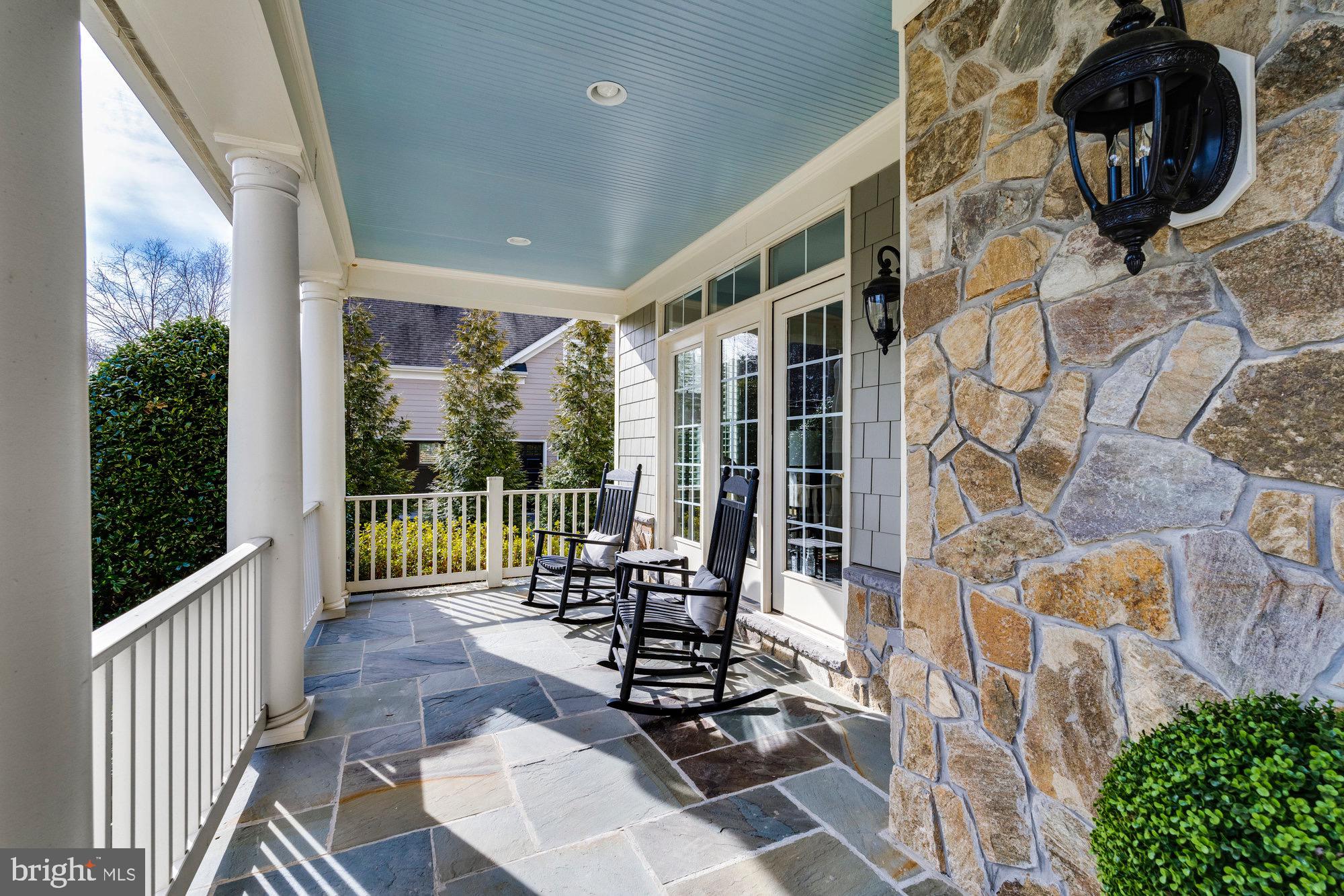 OAKCREST - Residential