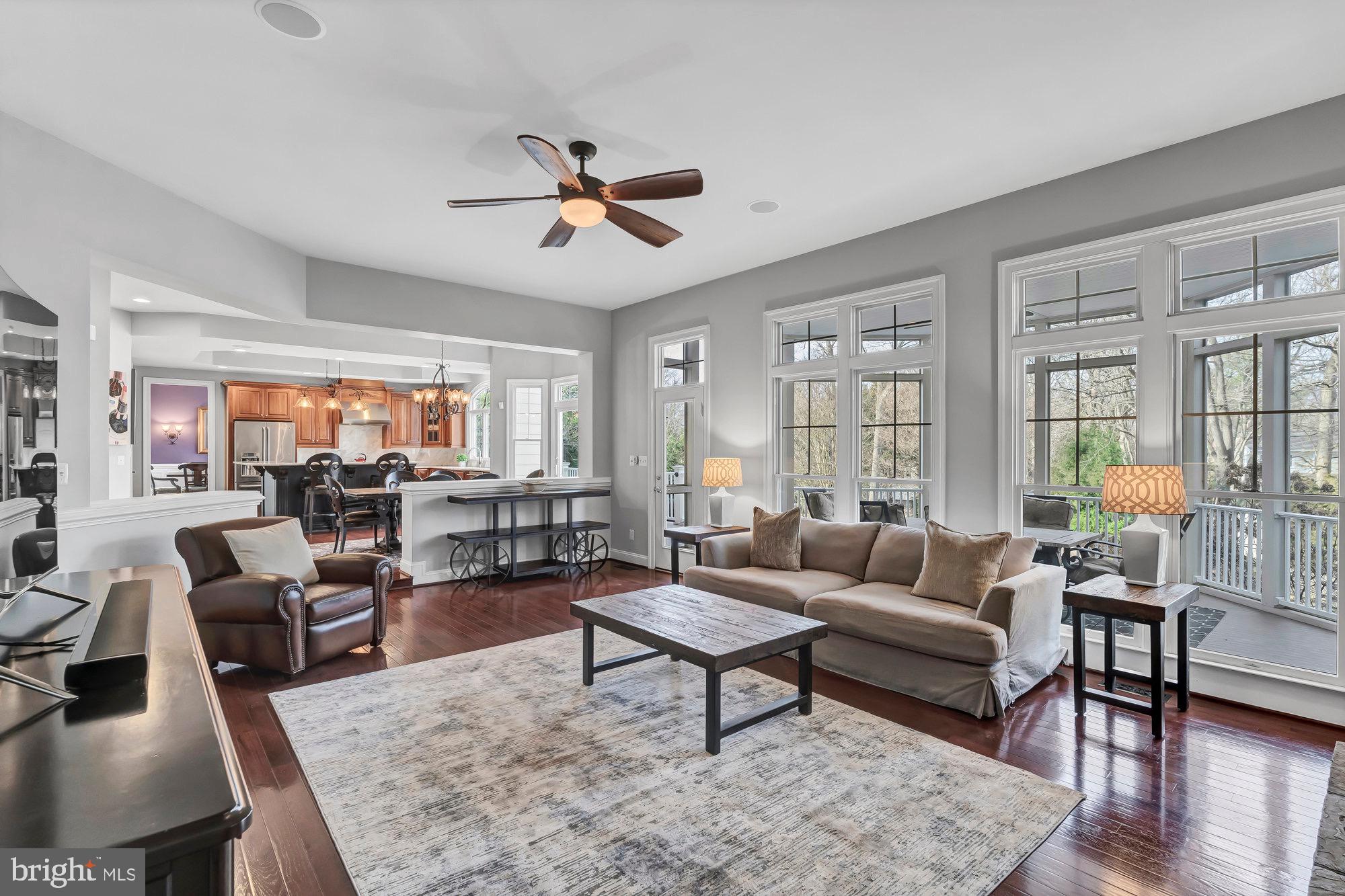 OAKCREST - Residential