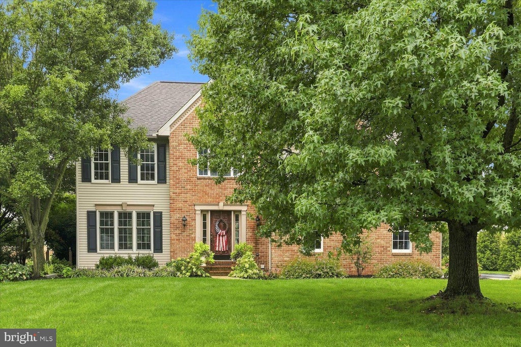 Photo of 140 Olde Field Drive, LITITZ, PA 17543 (MLS # PALA2094872)