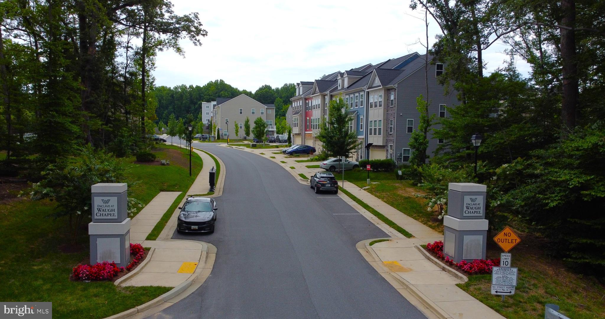 1434 HONEY LOCUST DRIVE