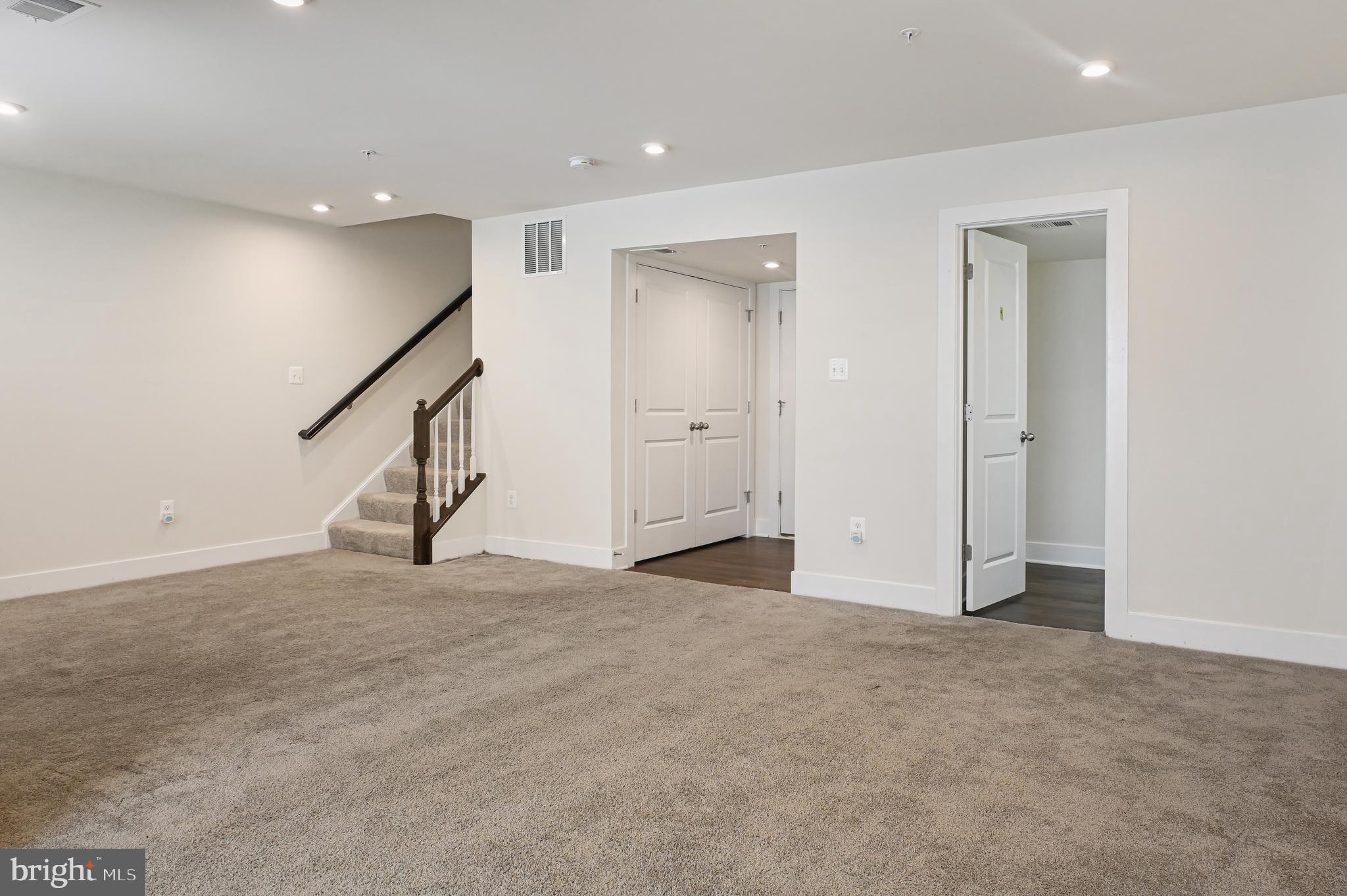 ENCLAVE AT WAUGH CHAPEL - Residential