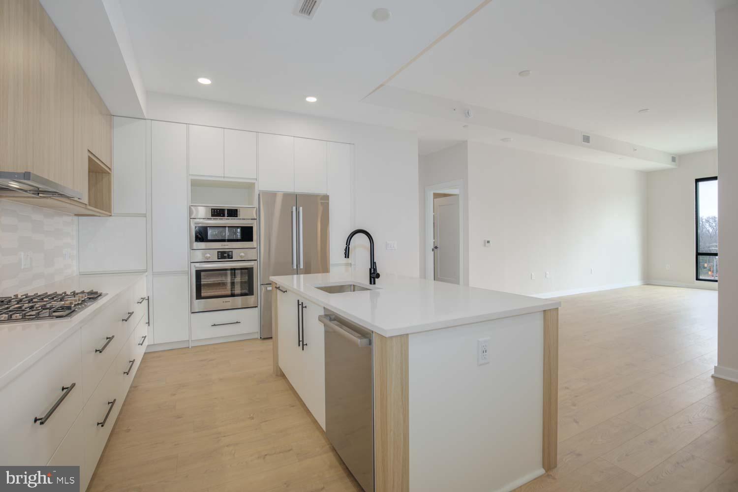 255 W. FALLS STATION BOULEVARD 405