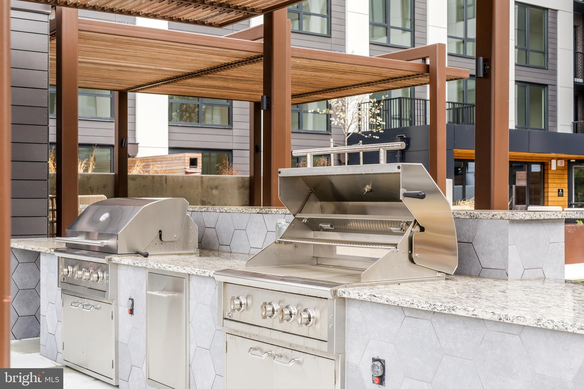 FALLS CHURCH CITY - Residential