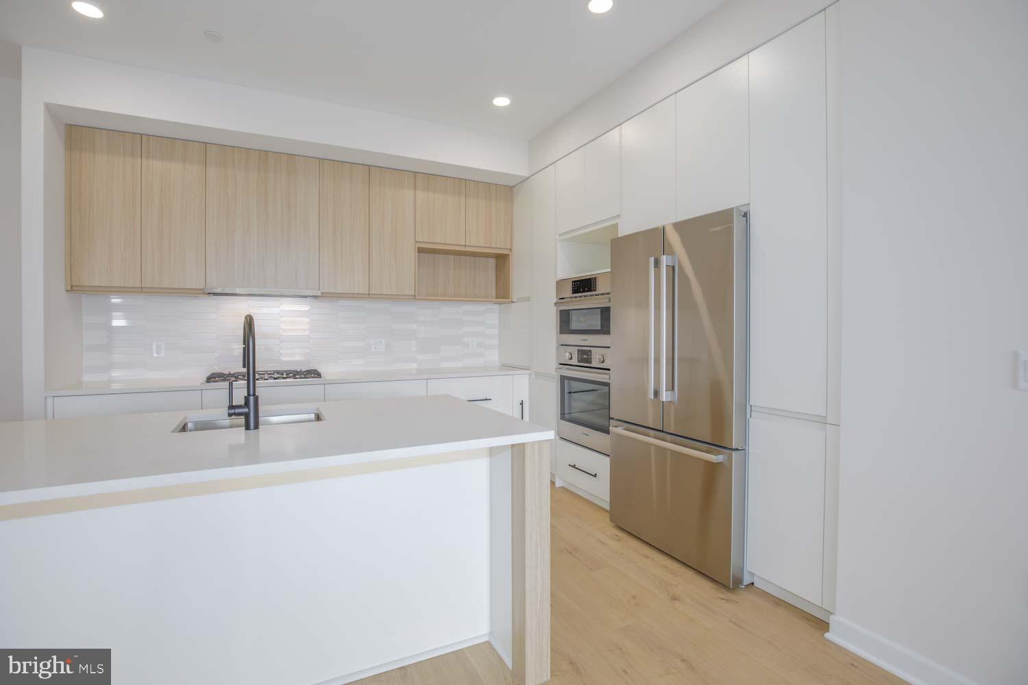 255 W. FALLS STATION BOULEVARD 405