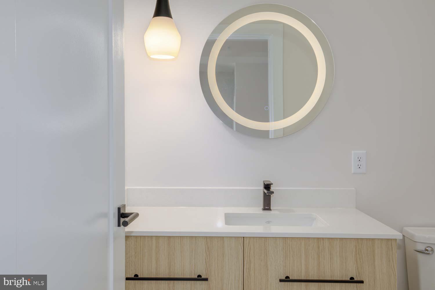 FALLS CHURCH CITY - Residential