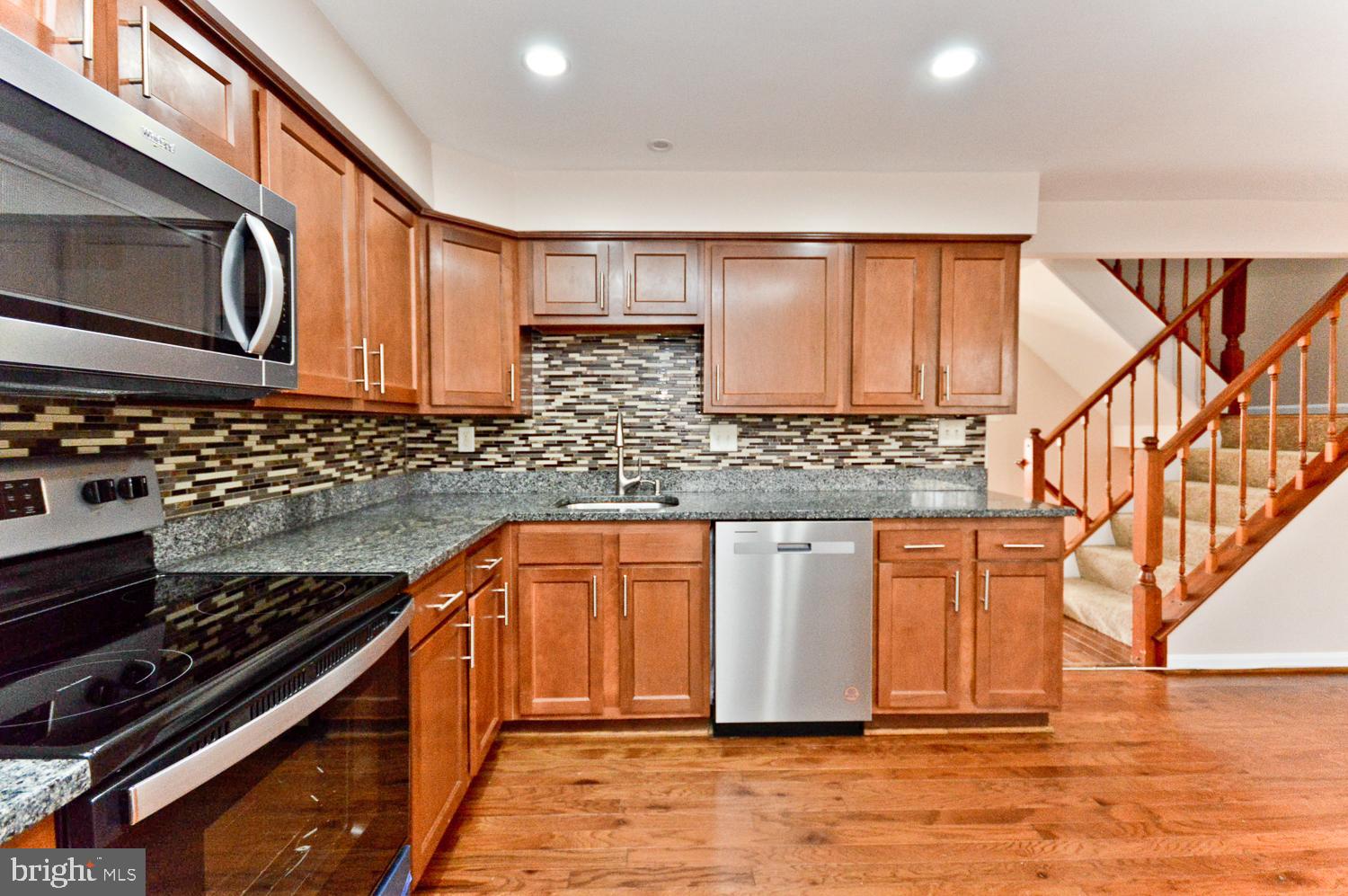 INDIAN CREEK - Residential Lease