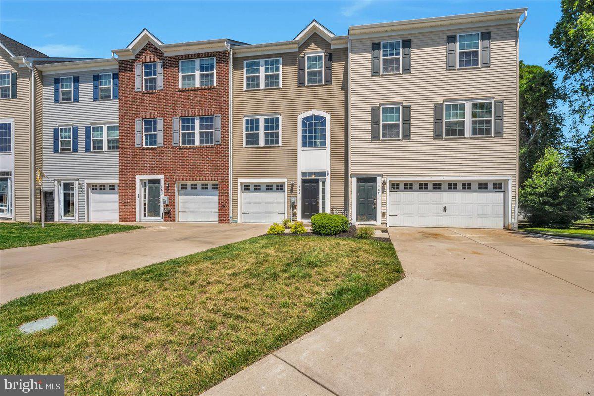 465 DOGWOOD DRIVE
