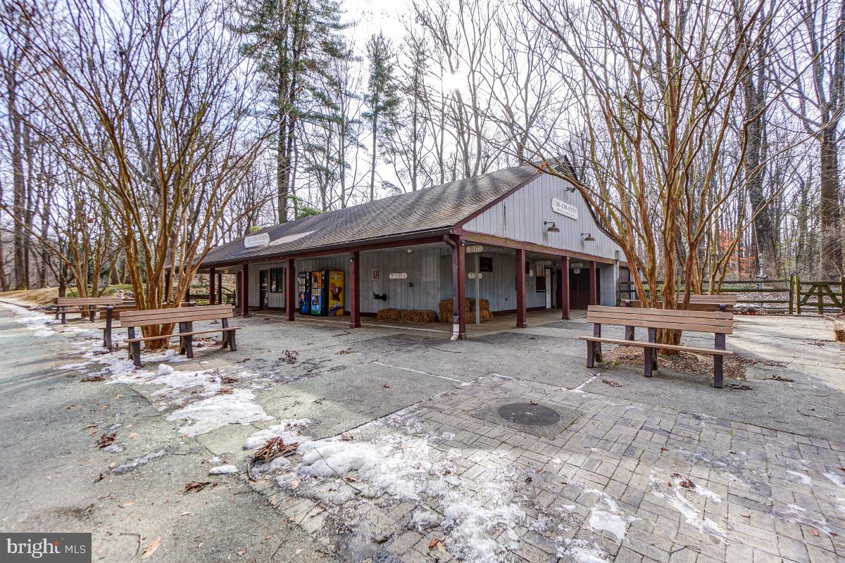 WILLERBURN ACRES - Residential