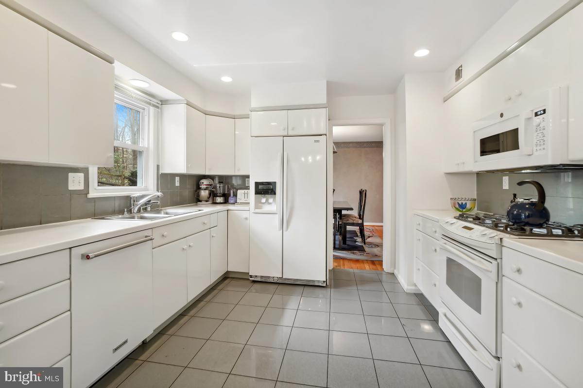 WILLERBURN ACRES - Residential