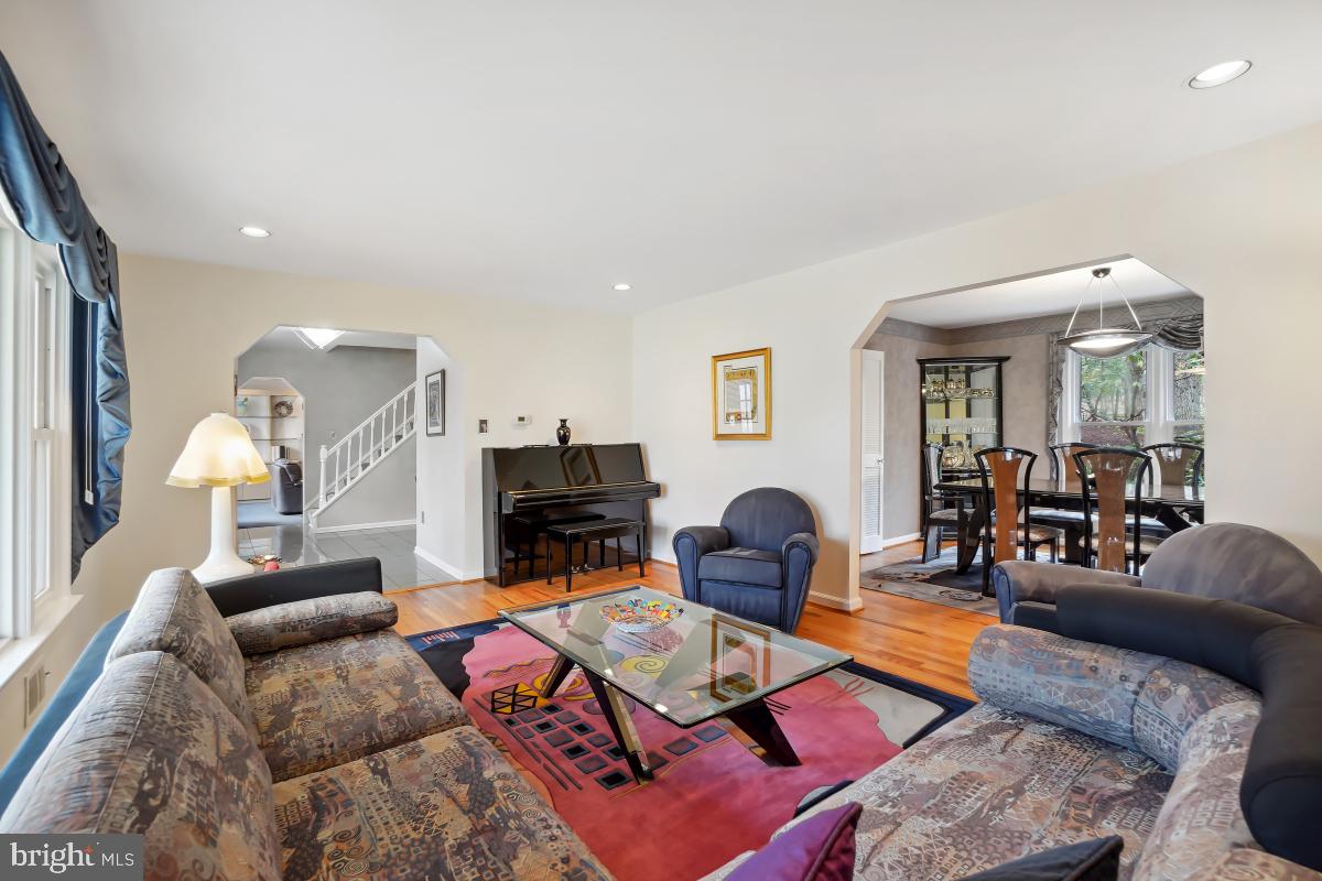 WILLERBURN ACRES - Residential