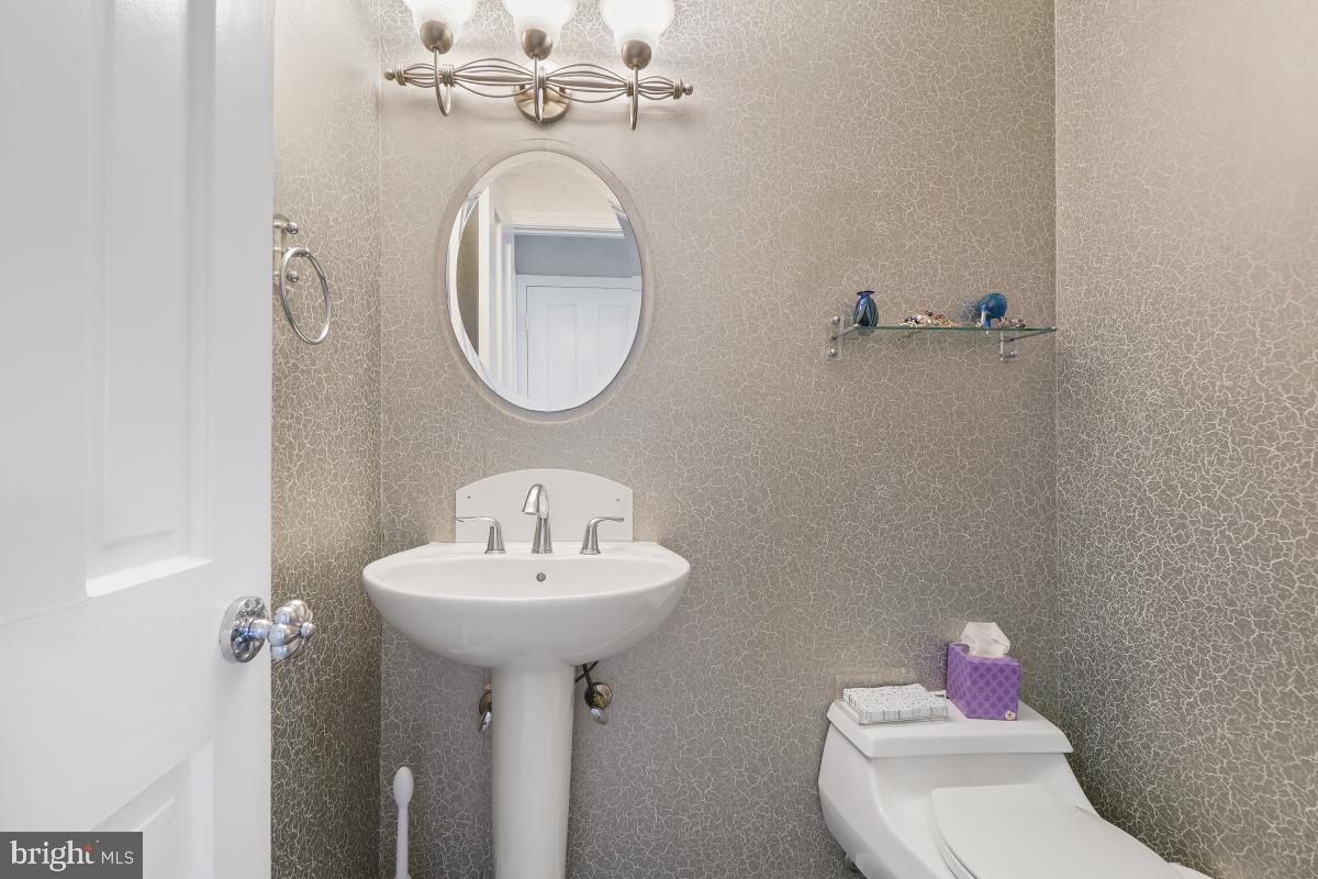 WILLERBURN ACRES - Residential