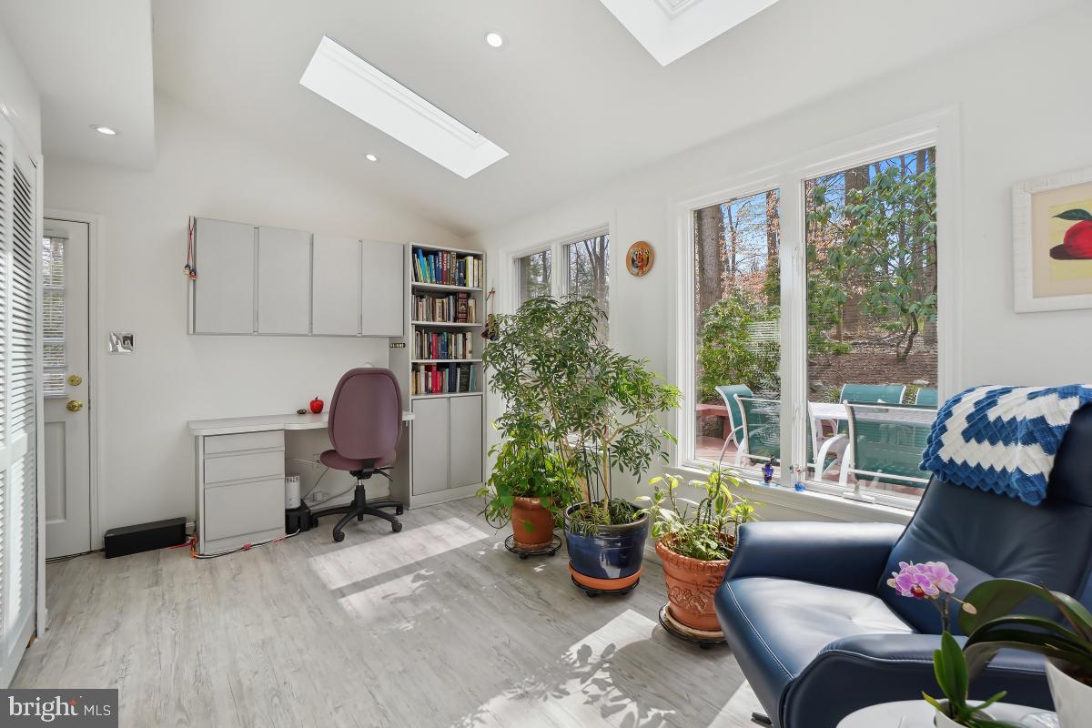 WILLERBURN ACRES - Residential