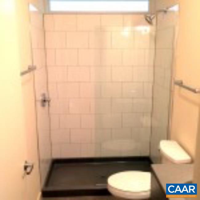 JEFFERSON PARK - Residential Lease