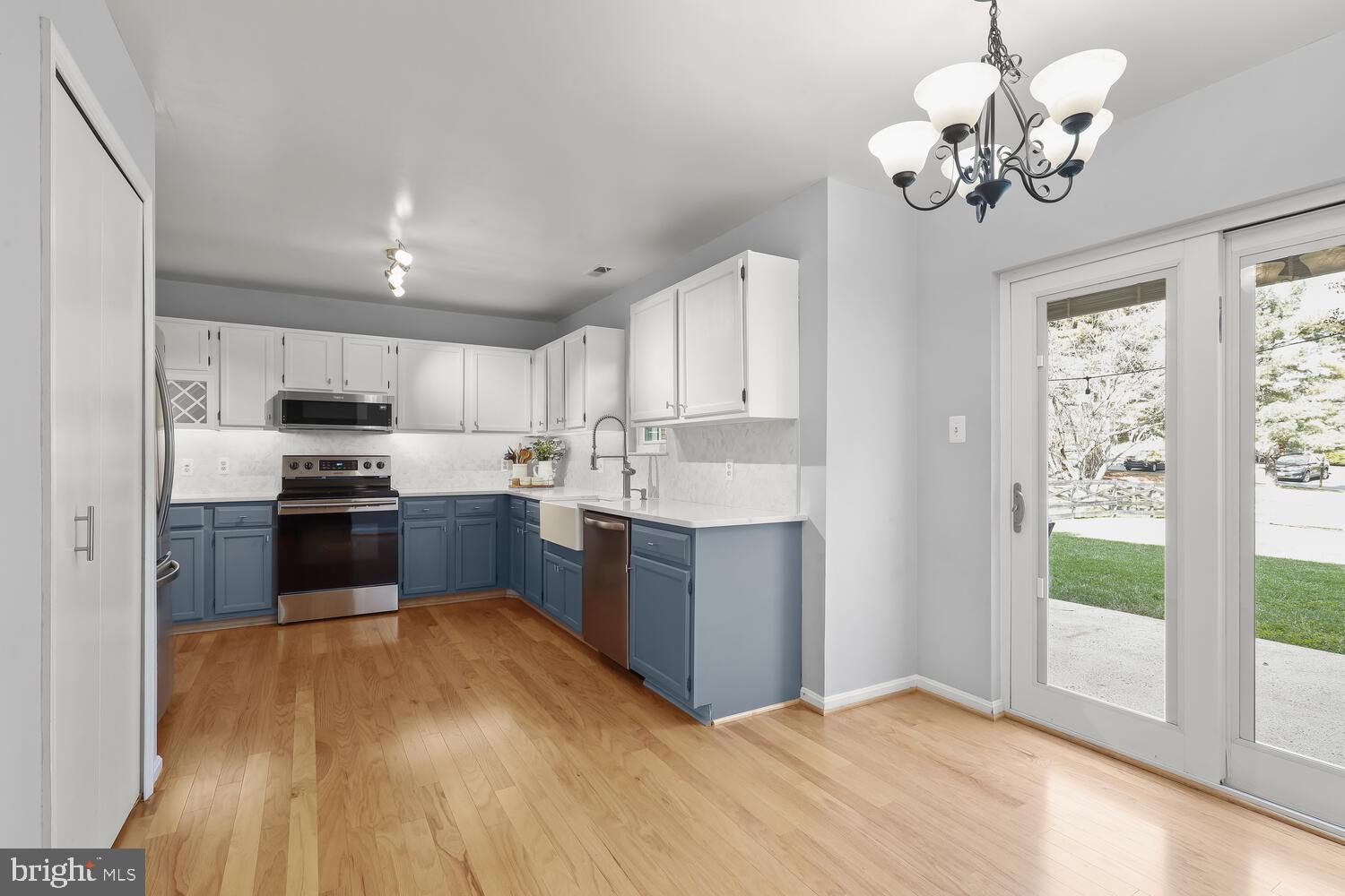 OAKS OF HARFORD - Residential