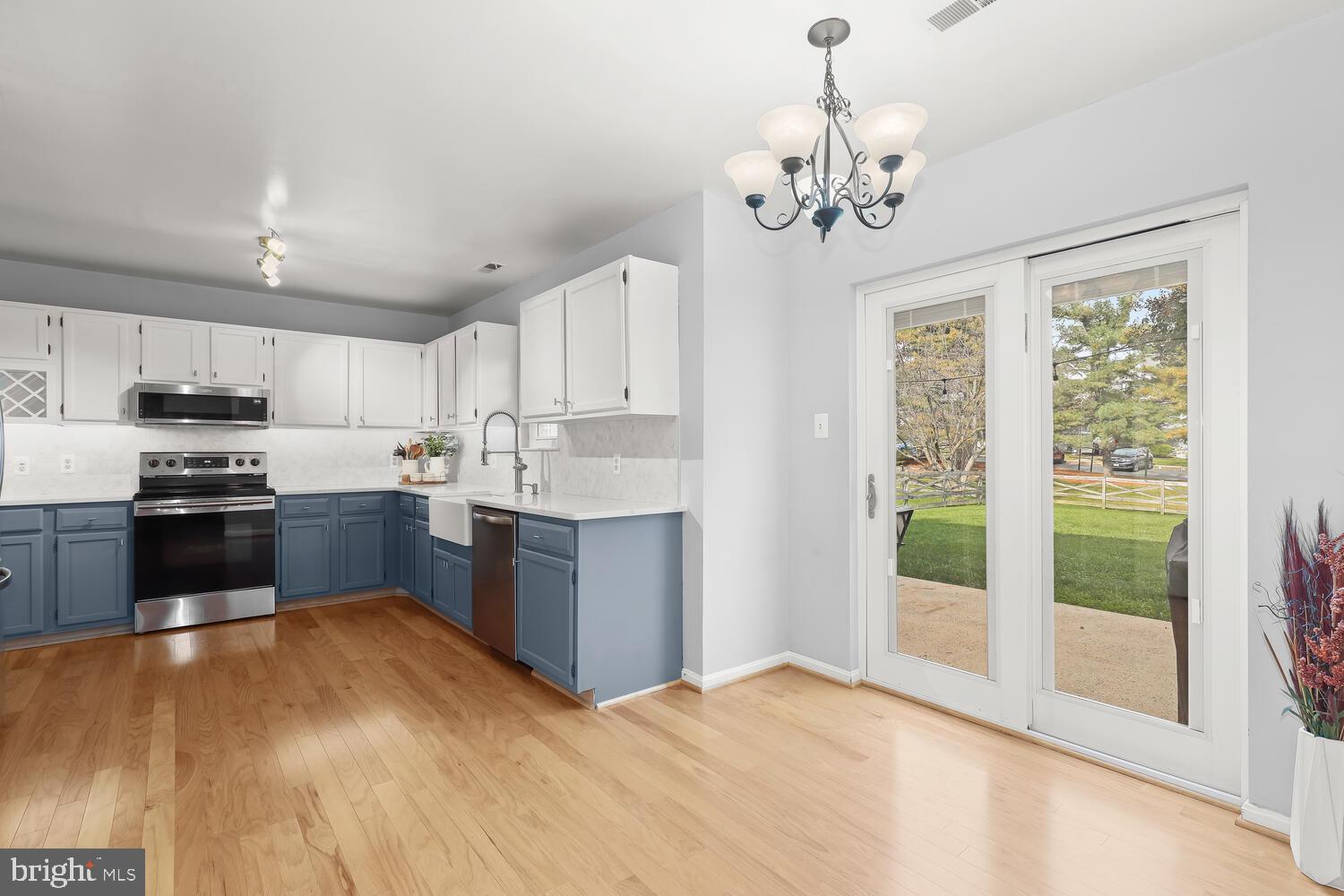 OAKS OF HARFORD - Residential