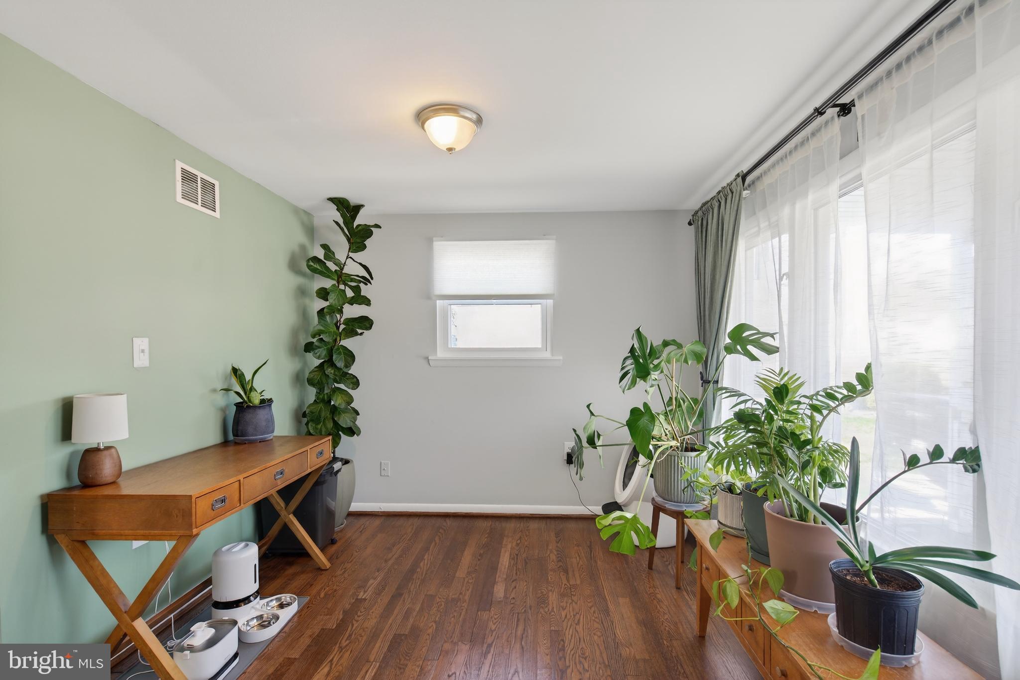 ABERDEEN HILLS - Residential