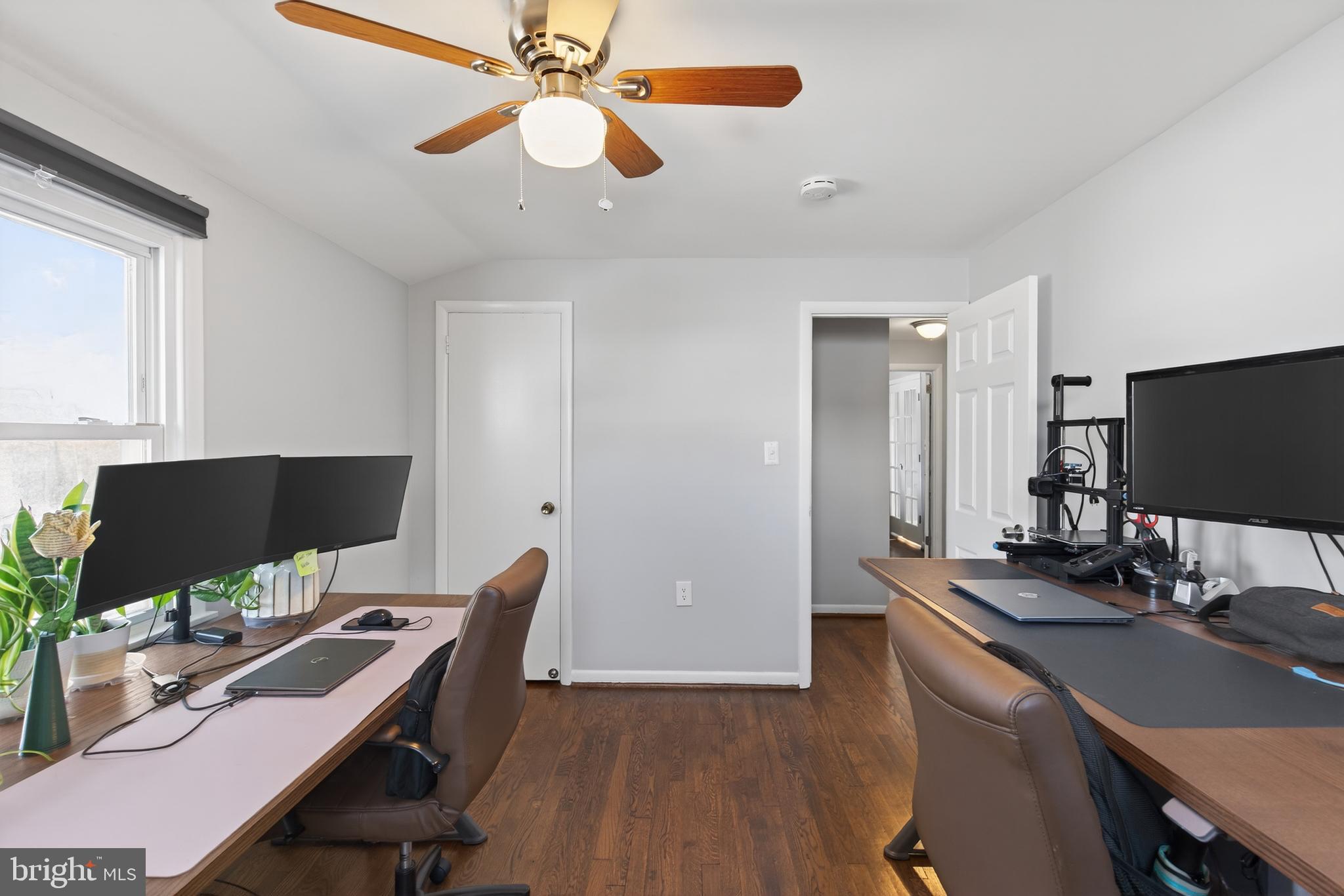 ABERDEEN HILLS - Residential