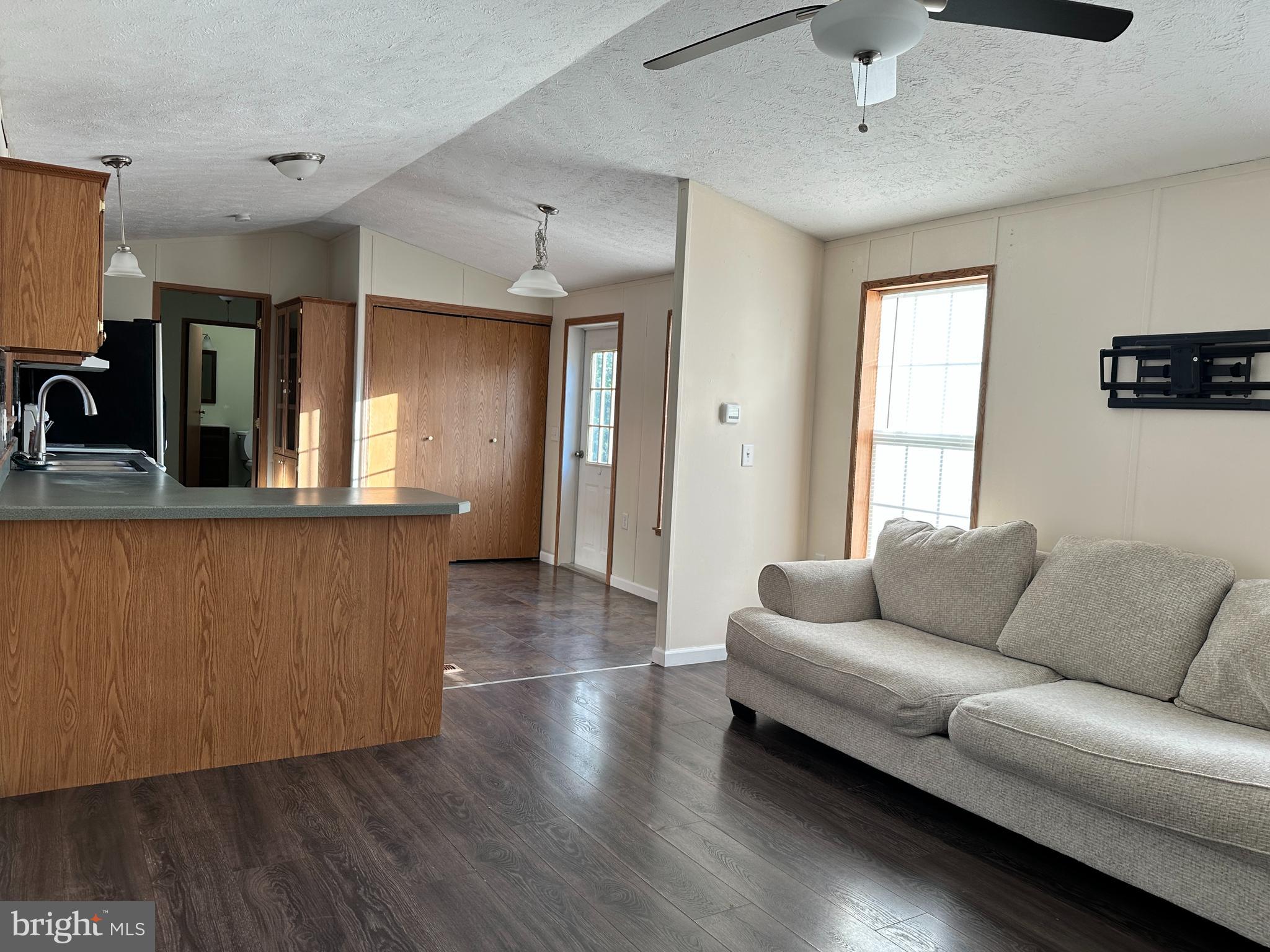 63 COUNTRY VIEW ESTATES