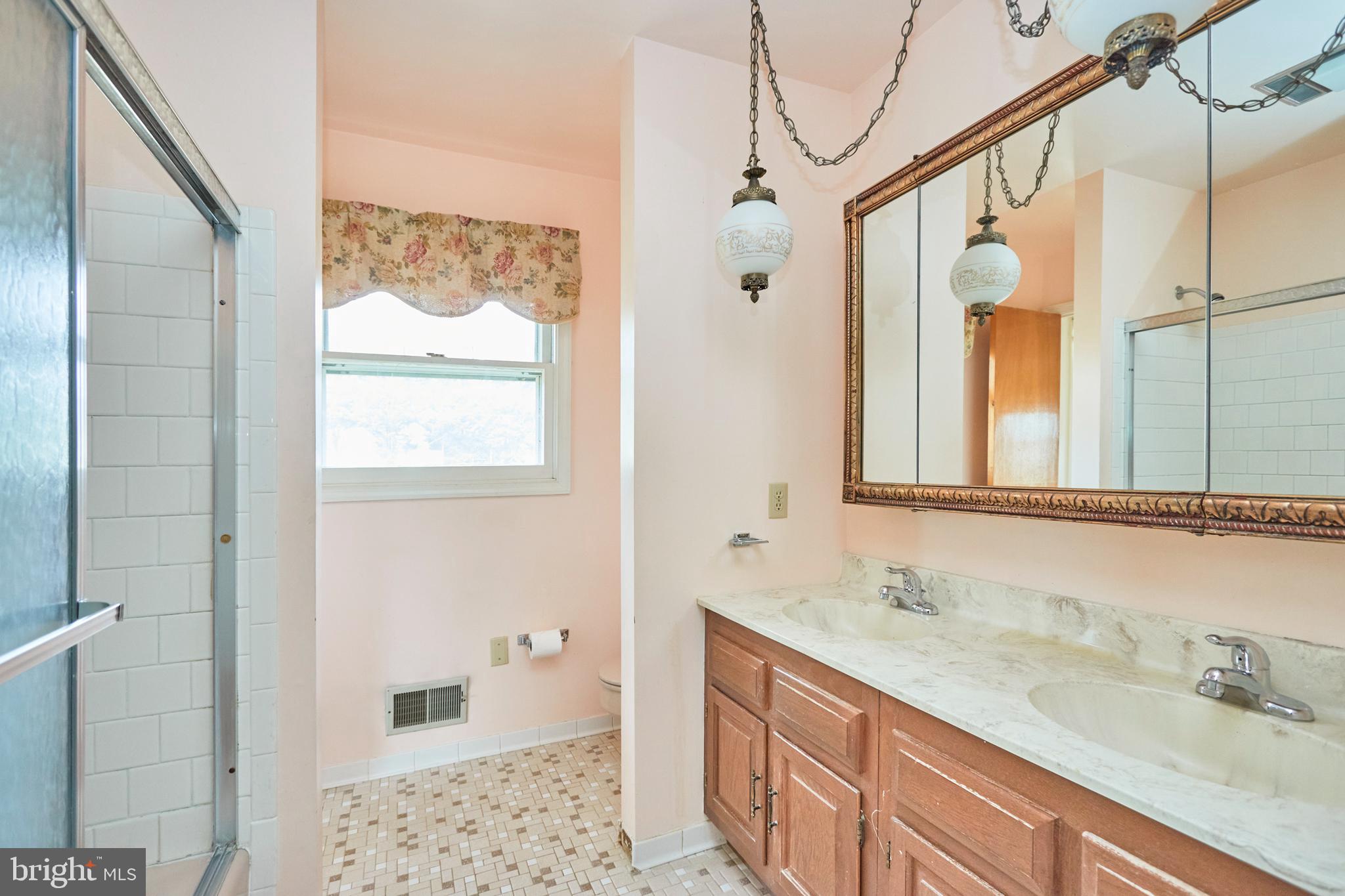 GYPSUM HILL - Residential