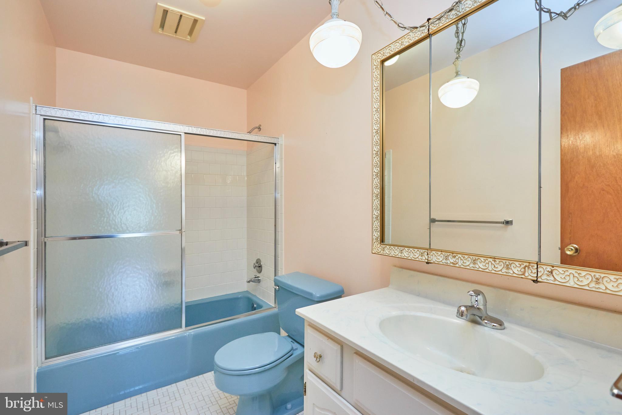 GYPSUM HILL - Residential