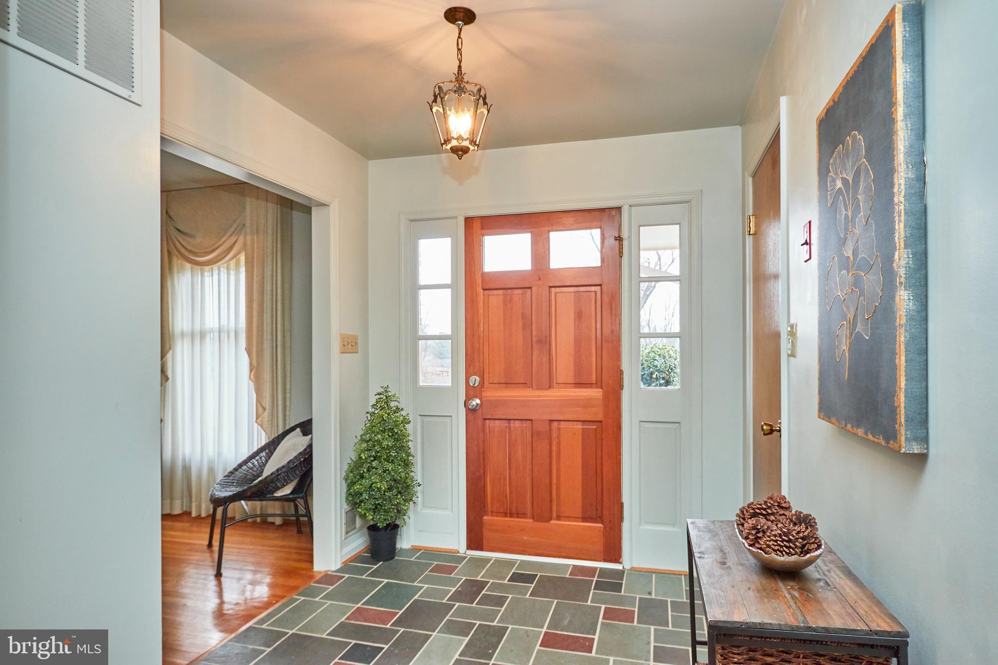 GYPSUM HILL - Residential