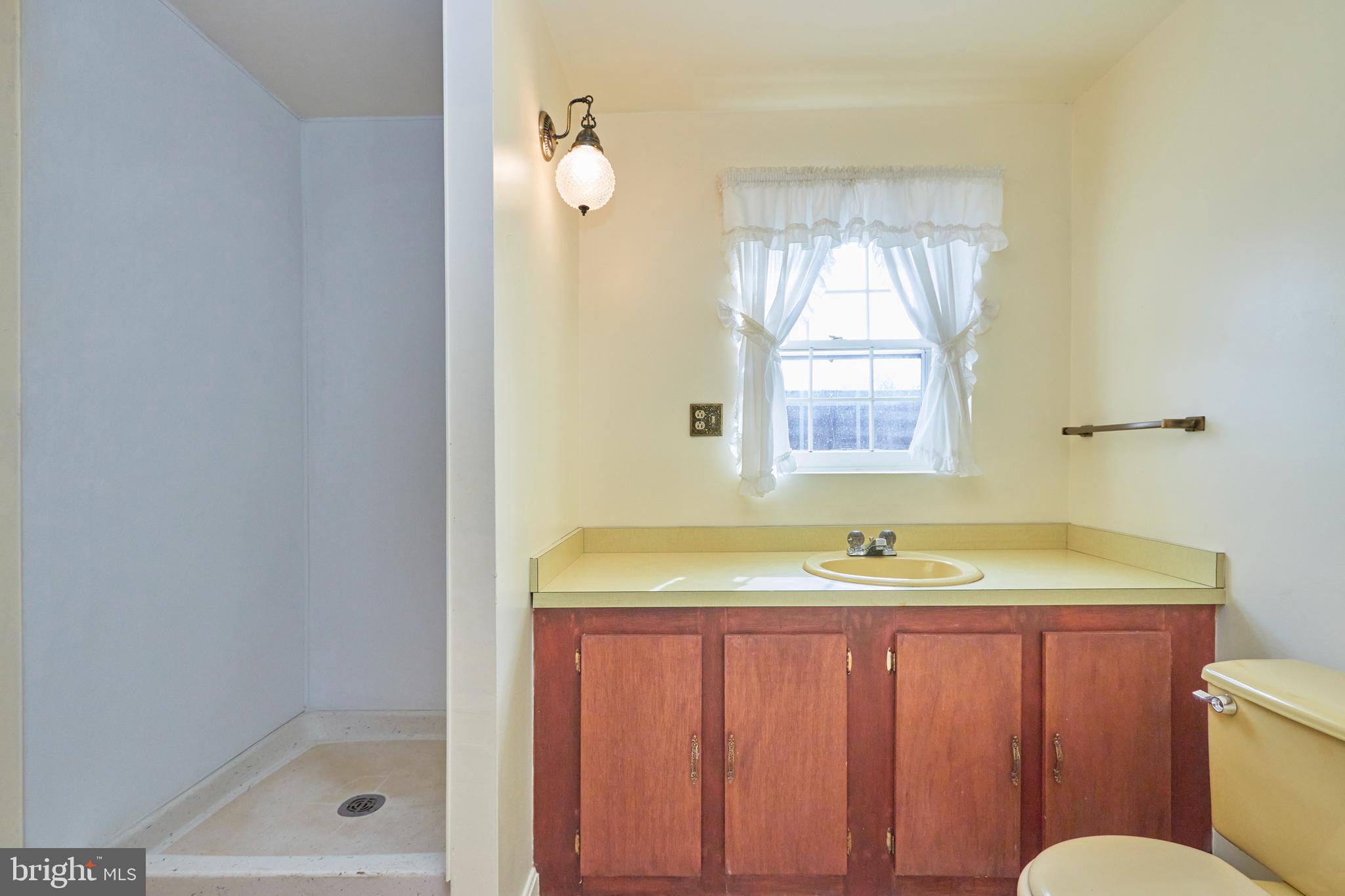 GYPSUM HILL - Residential