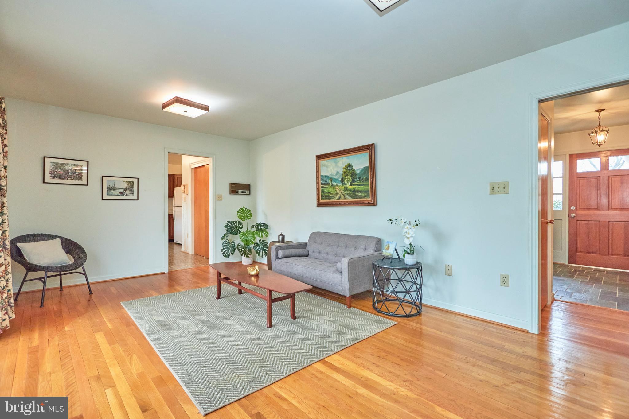 GYPSUM HILL - Residential