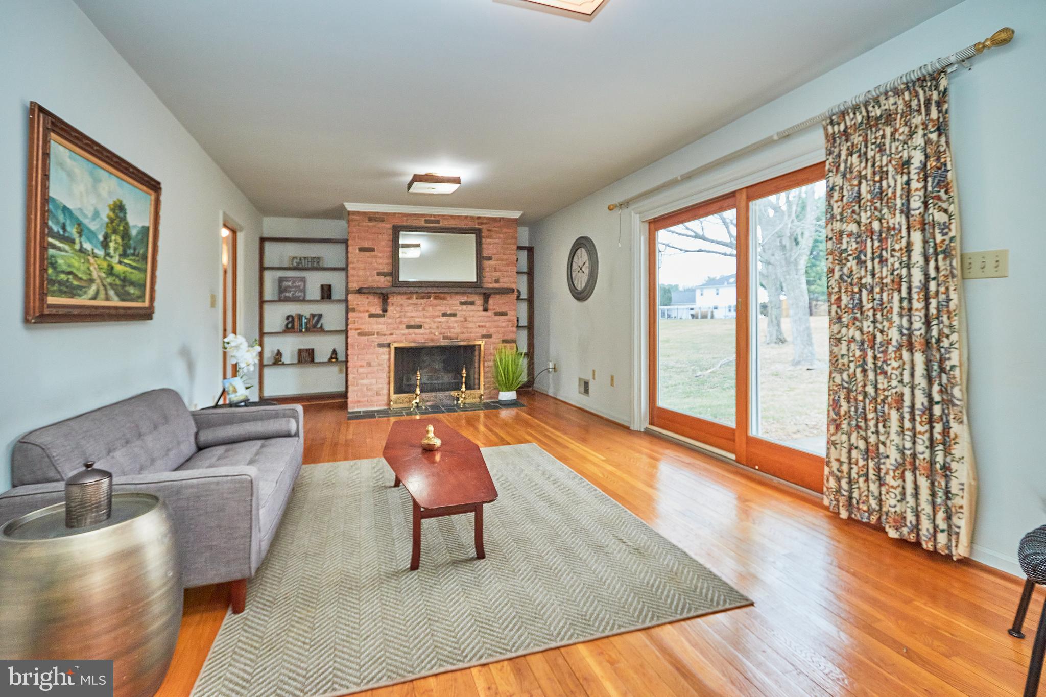 GYPSUM HILL - Residential