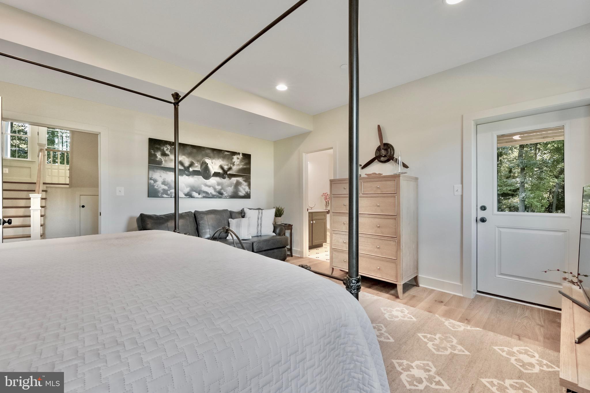 REGULARS - Residential