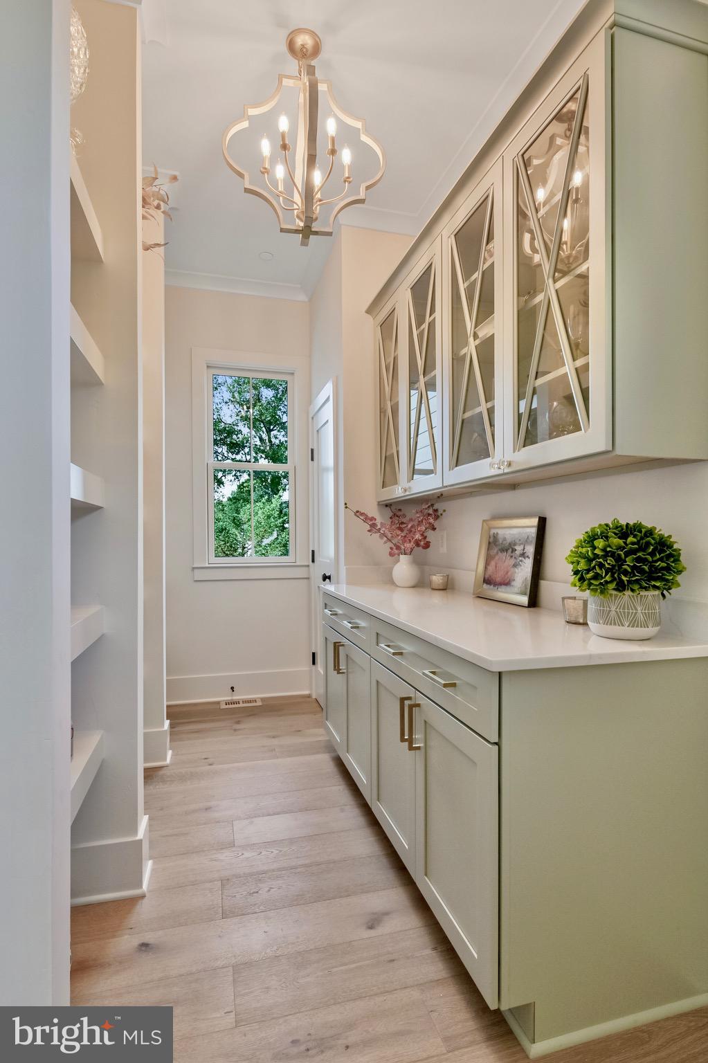 REGULARS - Residential