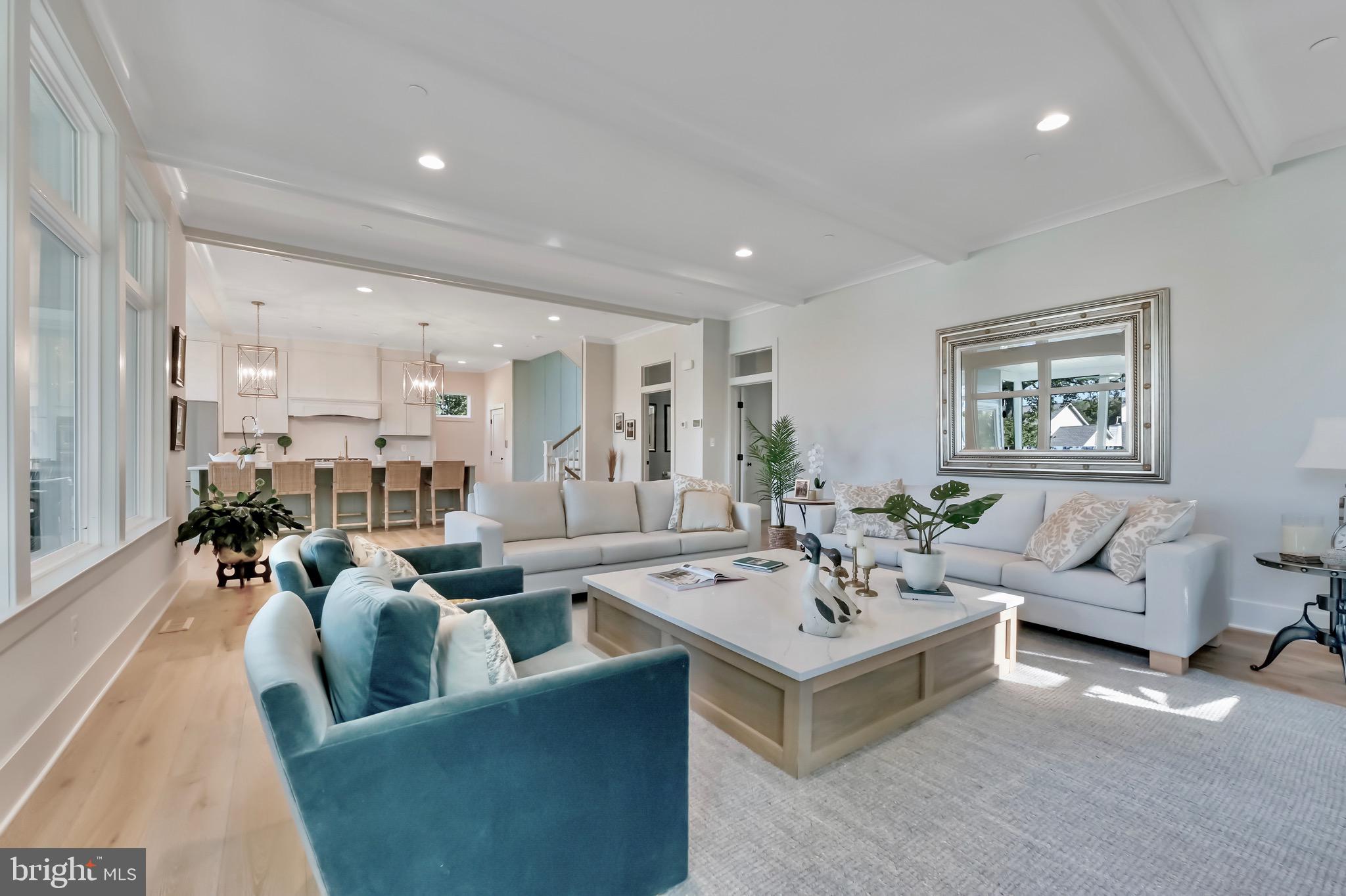 REGULARS - Residential